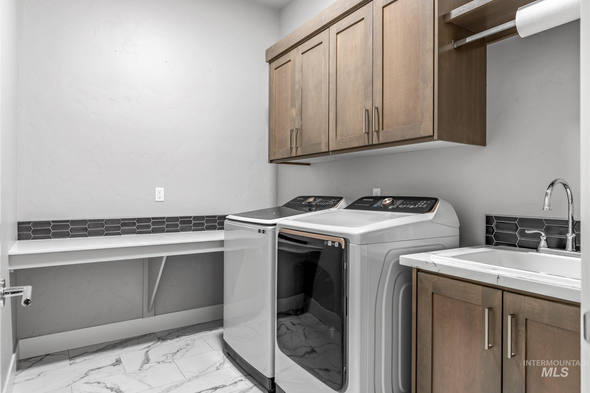2934 E Murchison St, Meridian, Idaho 83642-5278, 4 Bedrooms, 3 Bathrooms, Residential For Sale, Price $888,800,MLS 98991973