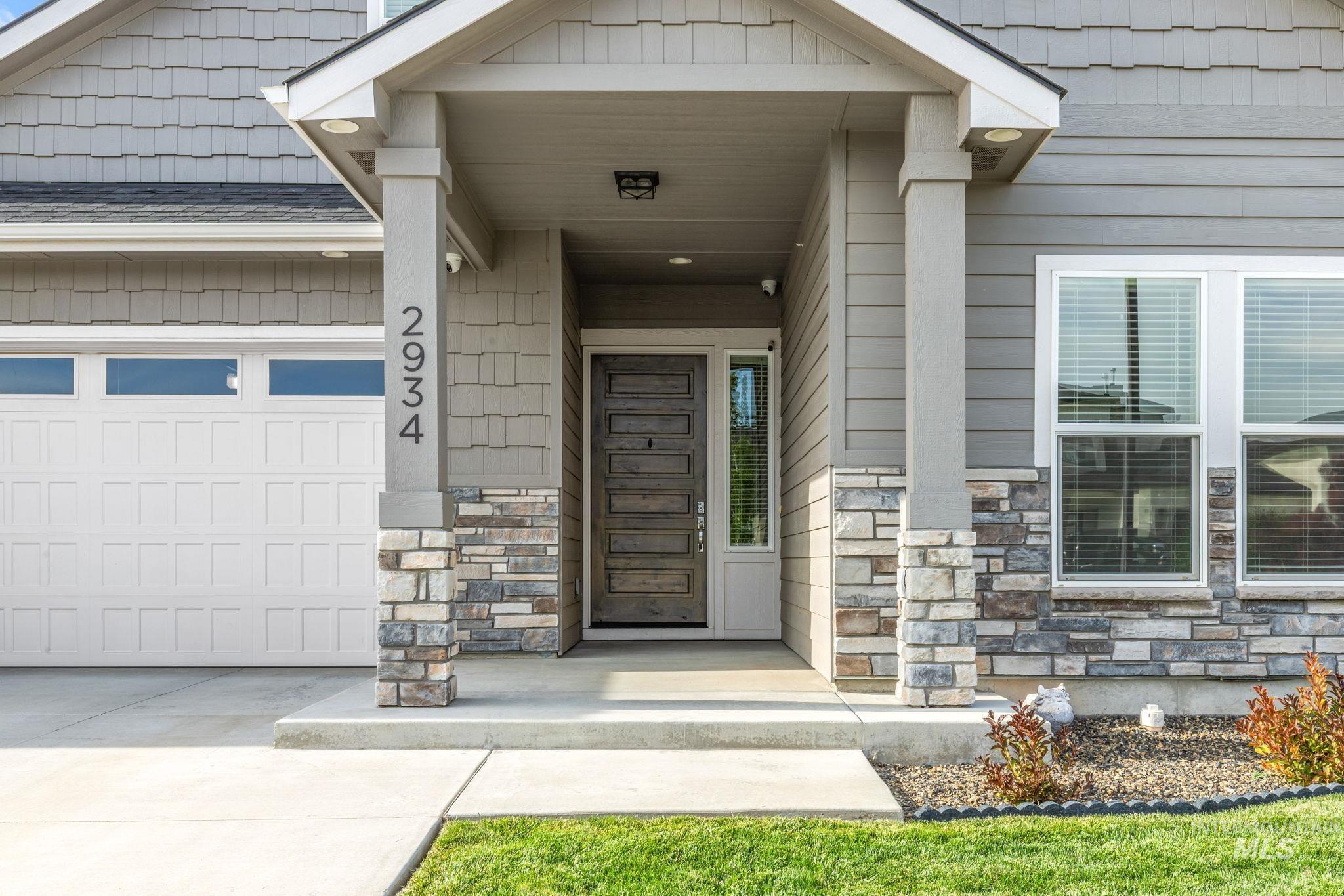 2934 E Murchison St, Meridian, Idaho 83642-5278, 4 Bedrooms, 3 Bathrooms, Residential For Sale, Price $888,800,MLS 98991973