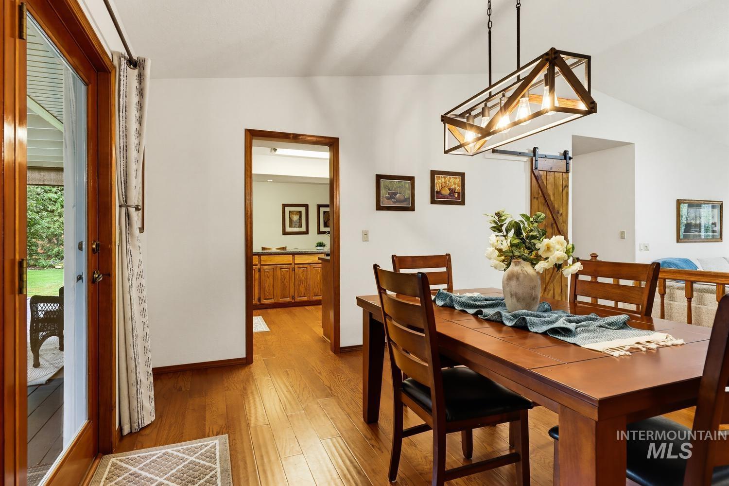 2975 E Autumn Way, Meridian, Idaho 83642, 3 Bedrooms, 2 Bathrooms, Residential For Sale, Price $637,700, 98991976