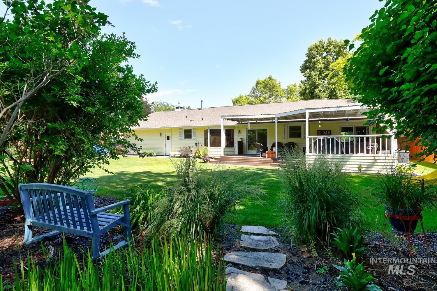2975 E Autumn Way, Meridian, Idaho 83642, 3 Bedrooms, 2 Bathrooms, Residential For Sale, Price $637,700, 98991976