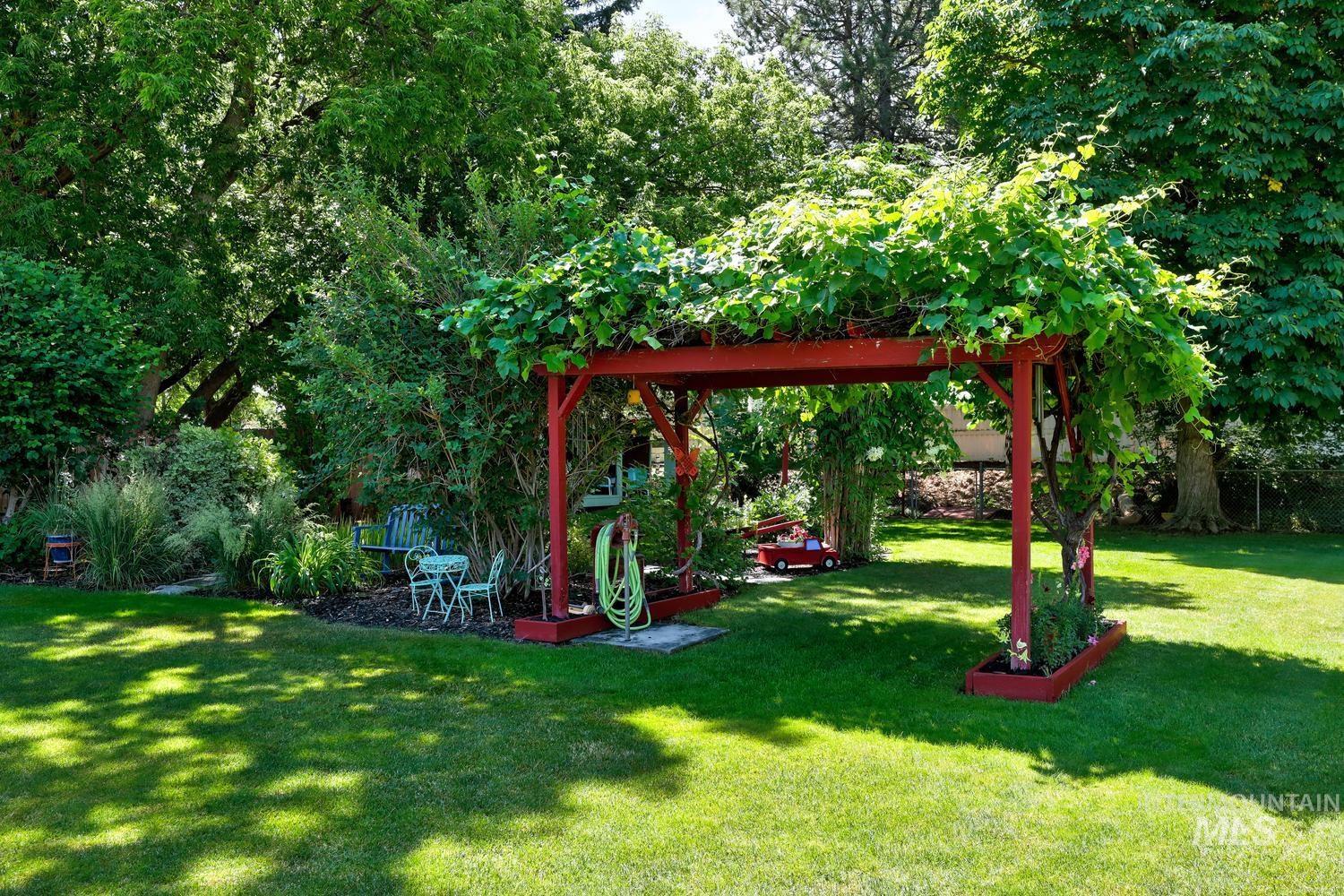 2975 E Autumn Way, Meridian, Idaho 83642, 3 Bedrooms, 2 Bathrooms, Residential For Sale, Price $637,700, 98991976