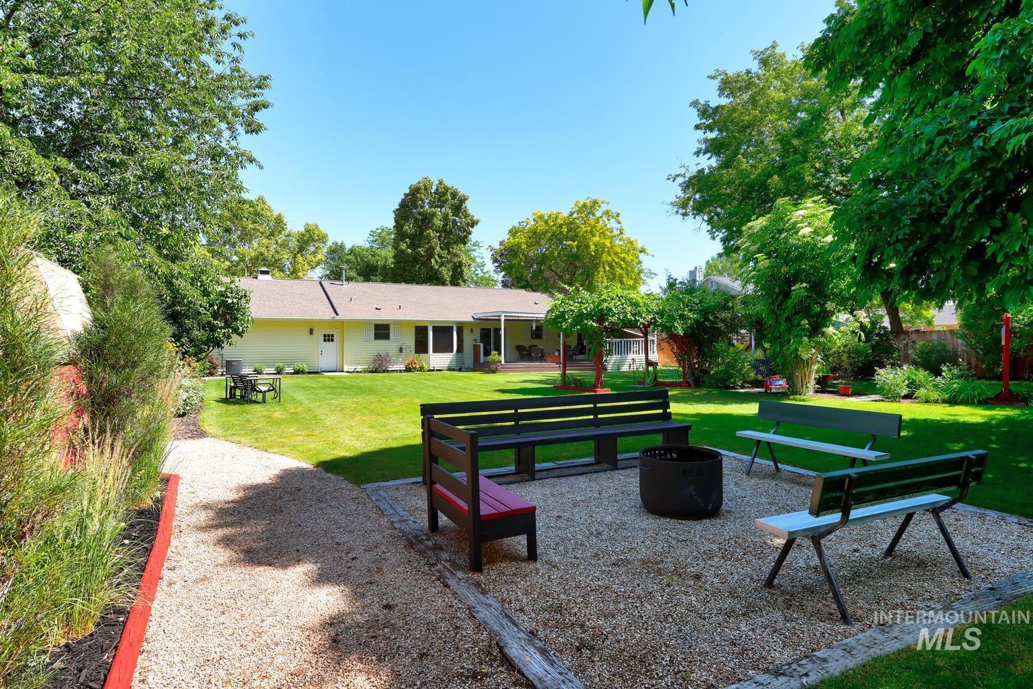 2975 E Autumn Way, Meridian, Idaho 83642, 3 Bedrooms, 2 Bathrooms, Residential For Sale, Price $637,700, 98991976