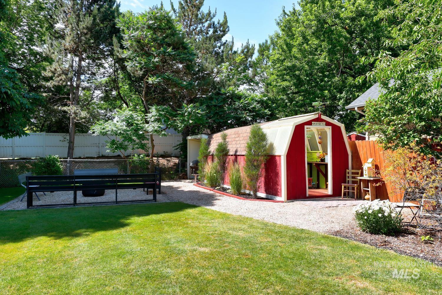 2975 E Autumn Way, Meridian, Idaho 83642, 3 Bedrooms, 2 Bathrooms, Residential For Sale, Price $637,700, 98991976