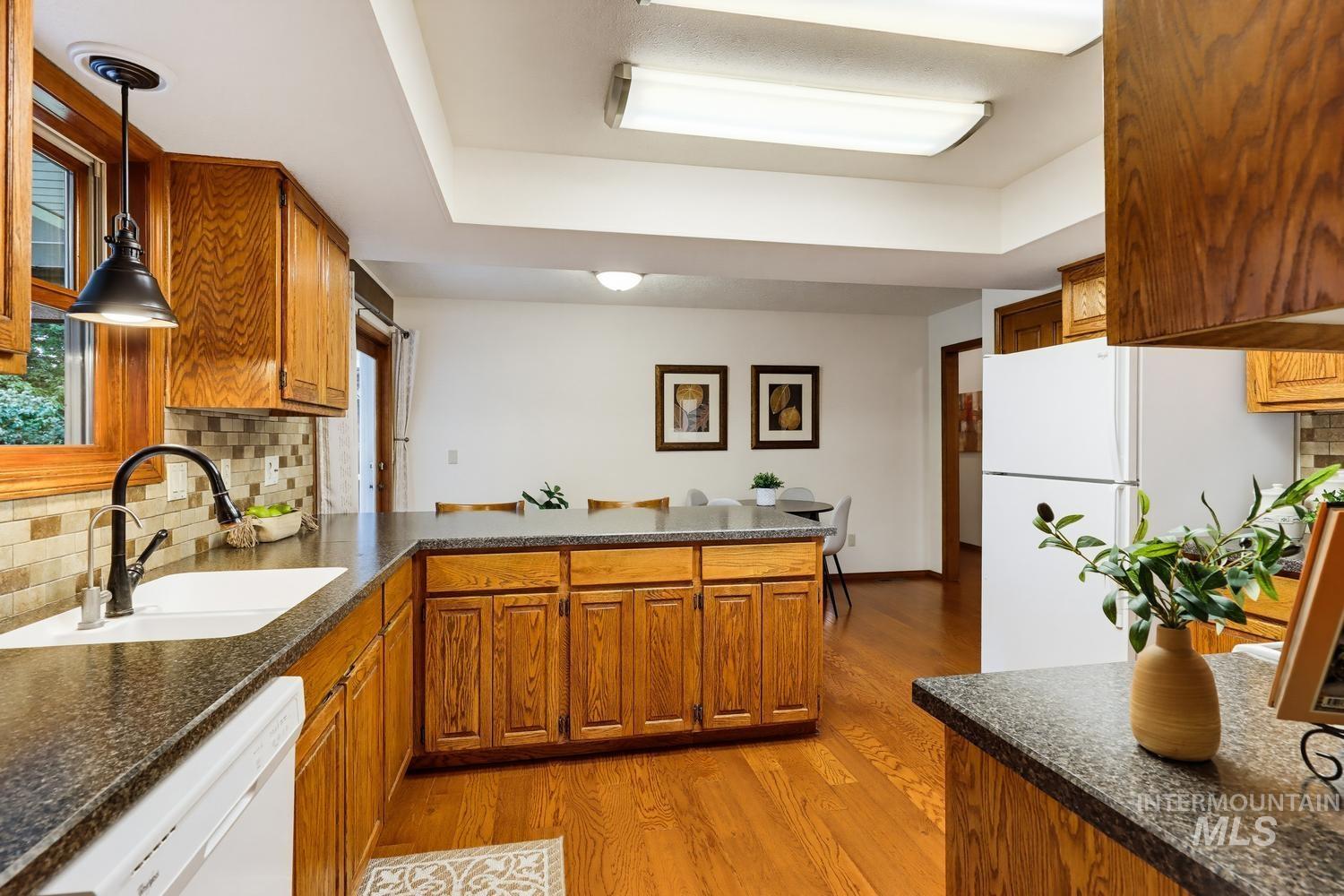 2975 E Autumn Way, Meridian, Idaho 83642, 3 Bedrooms, 2 Bathrooms, Residential For Sale, Price $637,700, 98991976