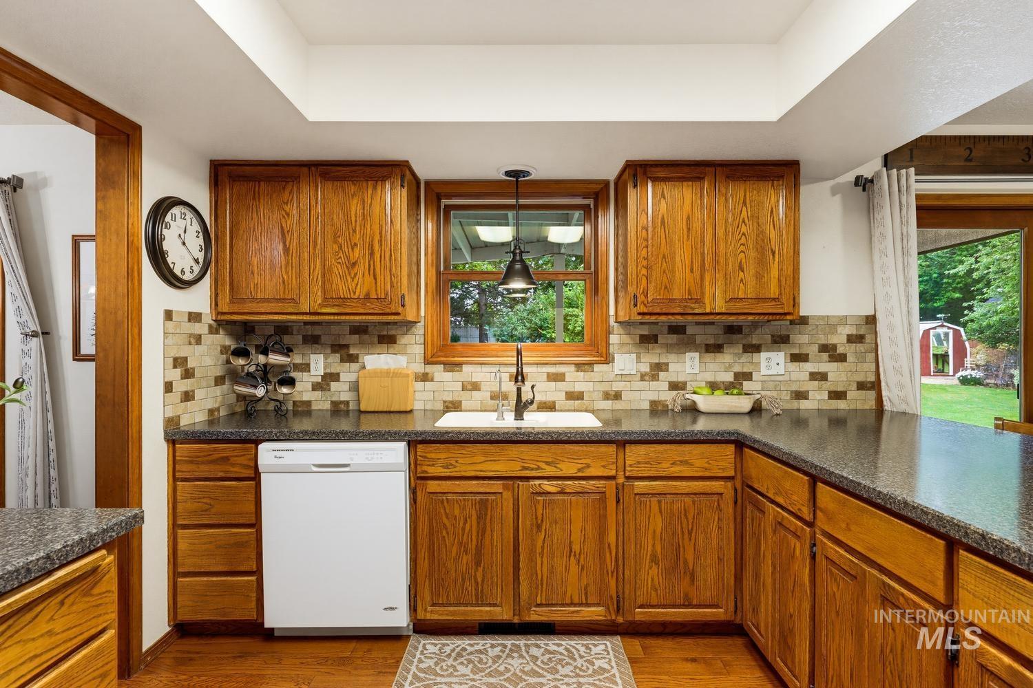 2975 E Autumn Way, Meridian, Idaho 83642, 3 Bedrooms, 2 Bathrooms, Residential For Sale, Price $637,700, 98991976