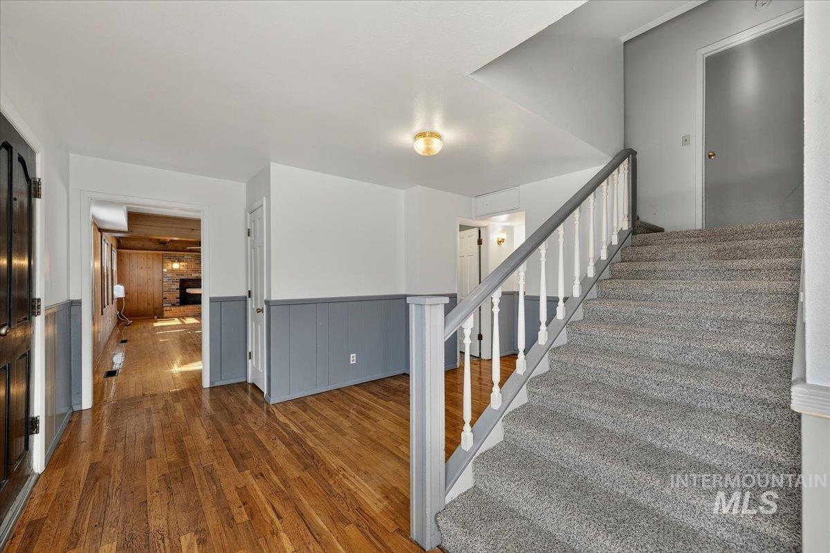 2160 S Five Mile, Boise, Idaho 83709, 5 Bedrooms, 4.5 Bathrooms, Residential For Sale, Price $725,000,MLS 98991979