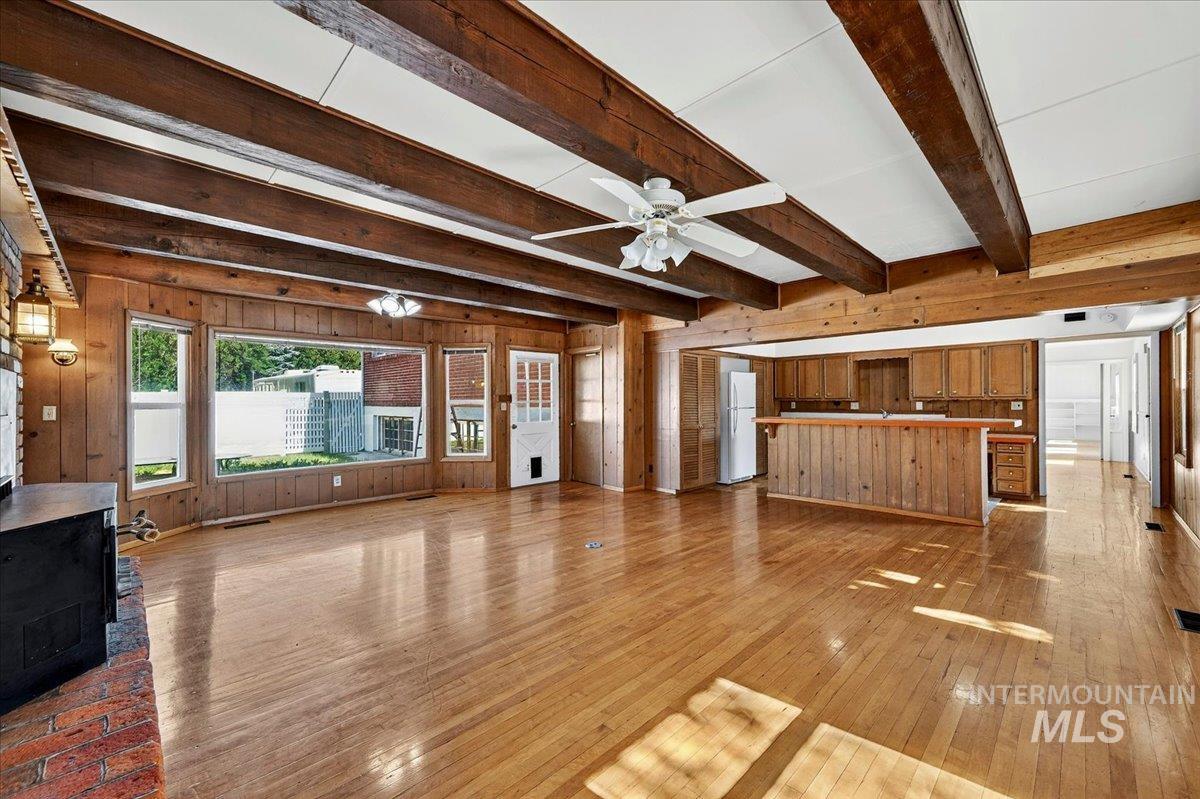 2160 S Five Mile, Boise, Idaho 83709, 5 Bedrooms, 4.5 Bathrooms, Residential For Sale, Price $725,000,MLS 98991979