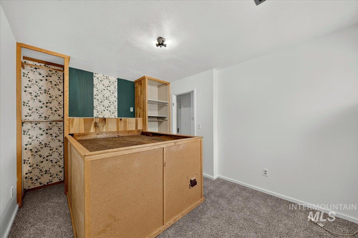 2160 S Five Mile, Boise, Idaho 83709, 5 Bedrooms, 4.5 Bathrooms, Residential For Sale, Price $725,000,MLS 98991979
