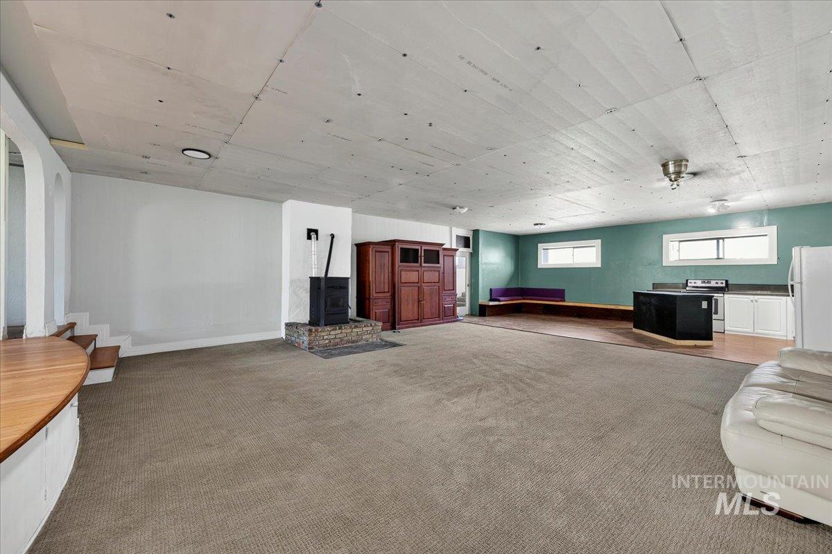 2160 S Five Mile, Boise, Idaho 83709, 5 Bedrooms, 4.5 Bathrooms, Residential For Sale, Price $725,000,MLS 98991979