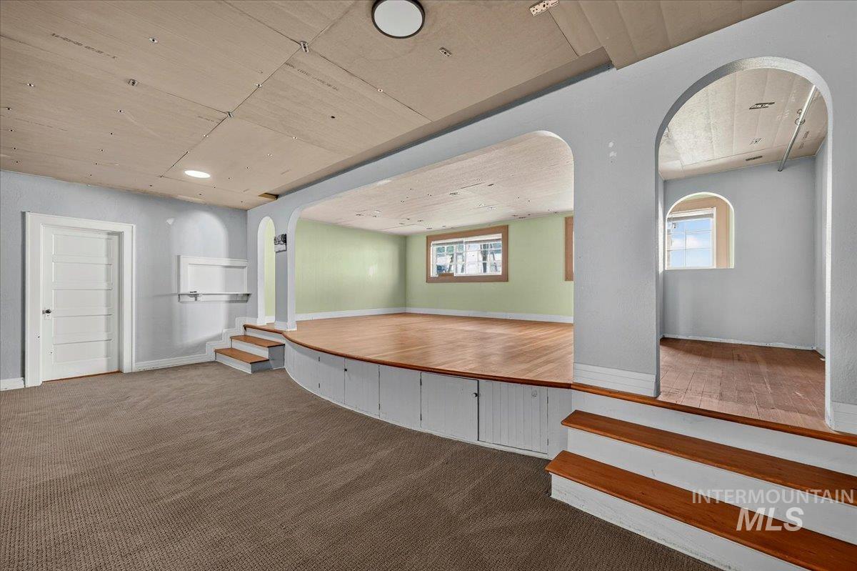 2160 S Five Mile, Boise, Idaho 83709, 5 Bedrooms, 4.5 Bathrooms, Residential For Sale, Price $725,000,MLS 98991979