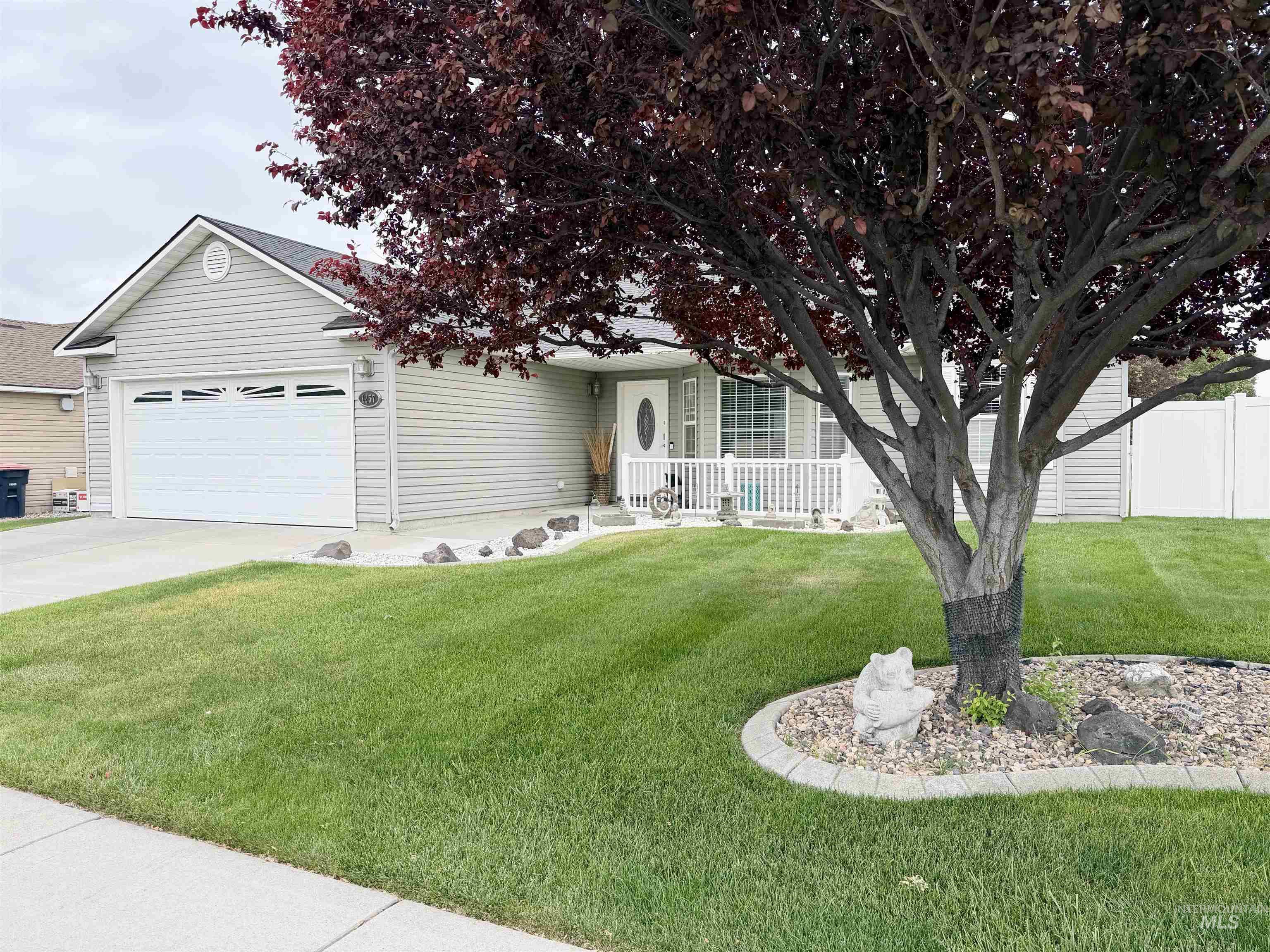 1257 Fiesta Way, Twin Falls, Idaho 83301, 3 Bedrooms, 2 Bathrooms, Residential For Sale, Price $398,900, 98991980
