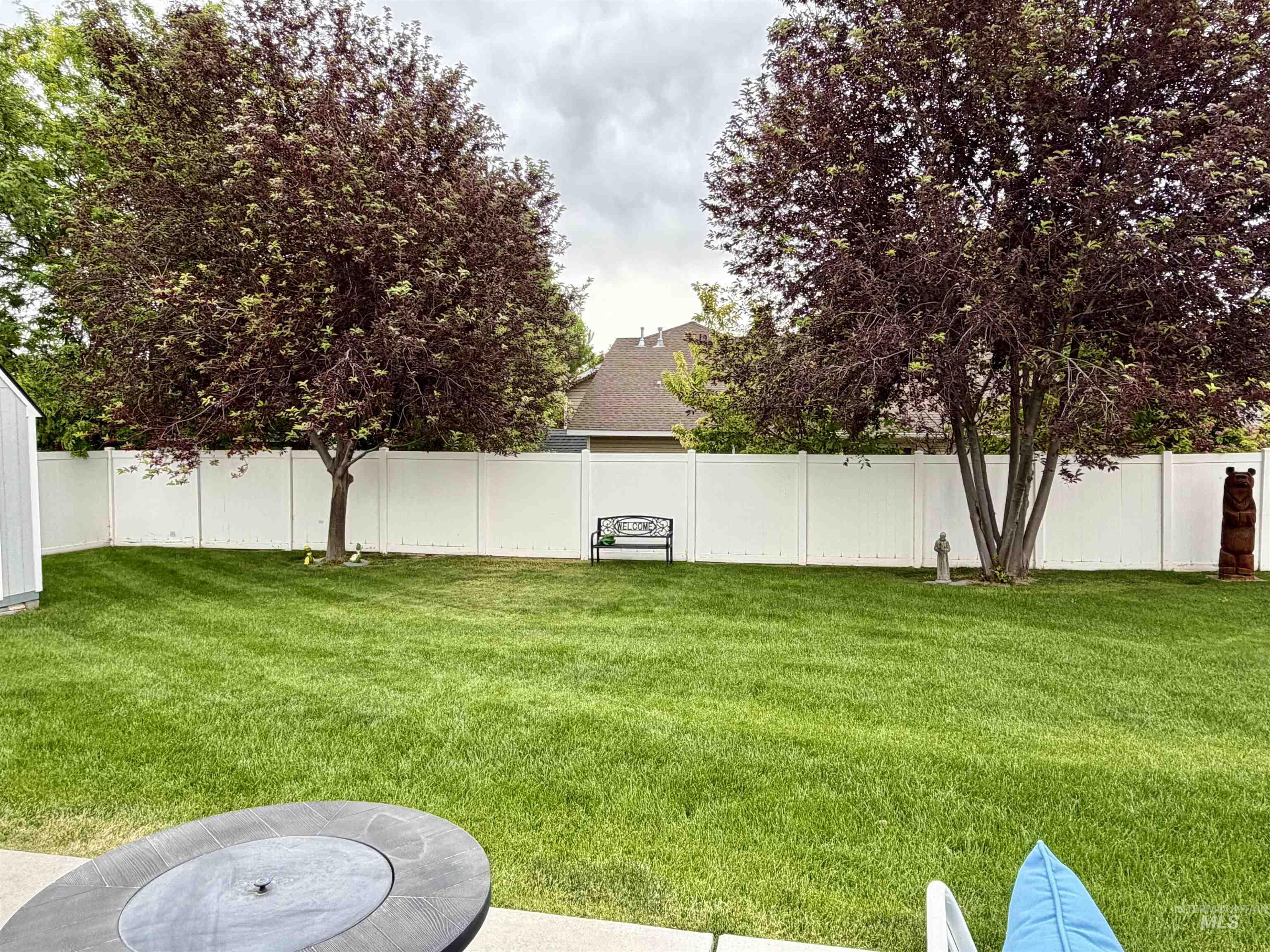 1257 Fiesta Way, Twin Falls, Idaho 83301-8265, 3 Bedrooms, 2 Bathrooms, Residential For Sale, Price $398,900,MLS 98991980