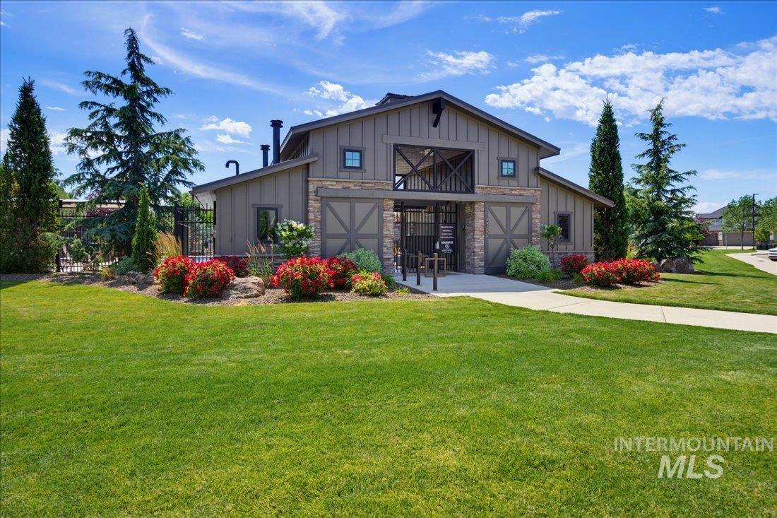 5824 S Astoria Avenue, Meridian, Idaho 83642, 4 Bedrooms, 3 Bathrooms, Residential For Sale, Price $900,000, 98991981