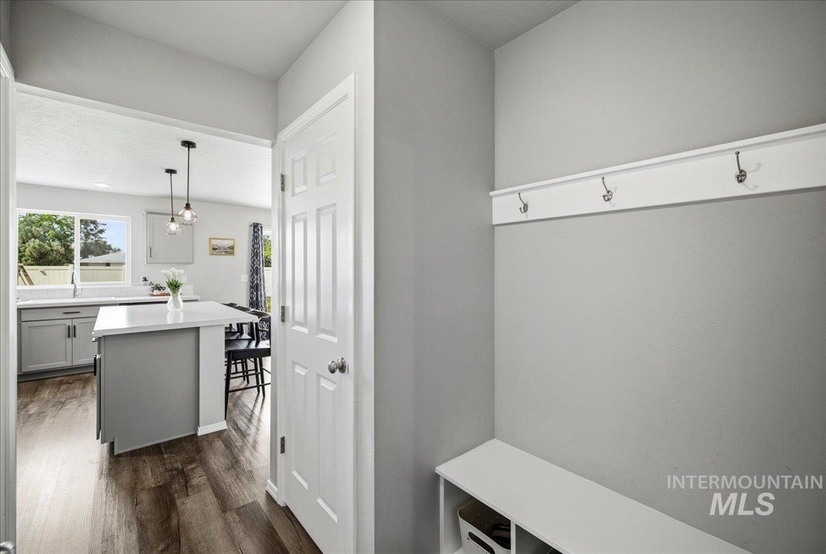 4815 Rose Gold St., Caldwell, Idaho 83605, 4 Bedrooms, 2.5 Bathrooms, Residential For Sale, Price $475,000,MLS 98991982