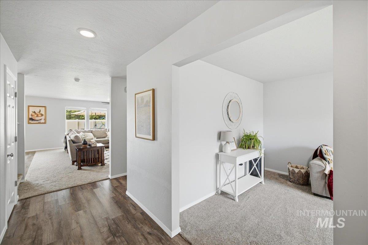4815 Rose Gold St., Caldwell, Idaho 83605, 4 Bedrooms, 2.5 Bathrooms, Residential For Sale, Price $475,000,MLS 98991982