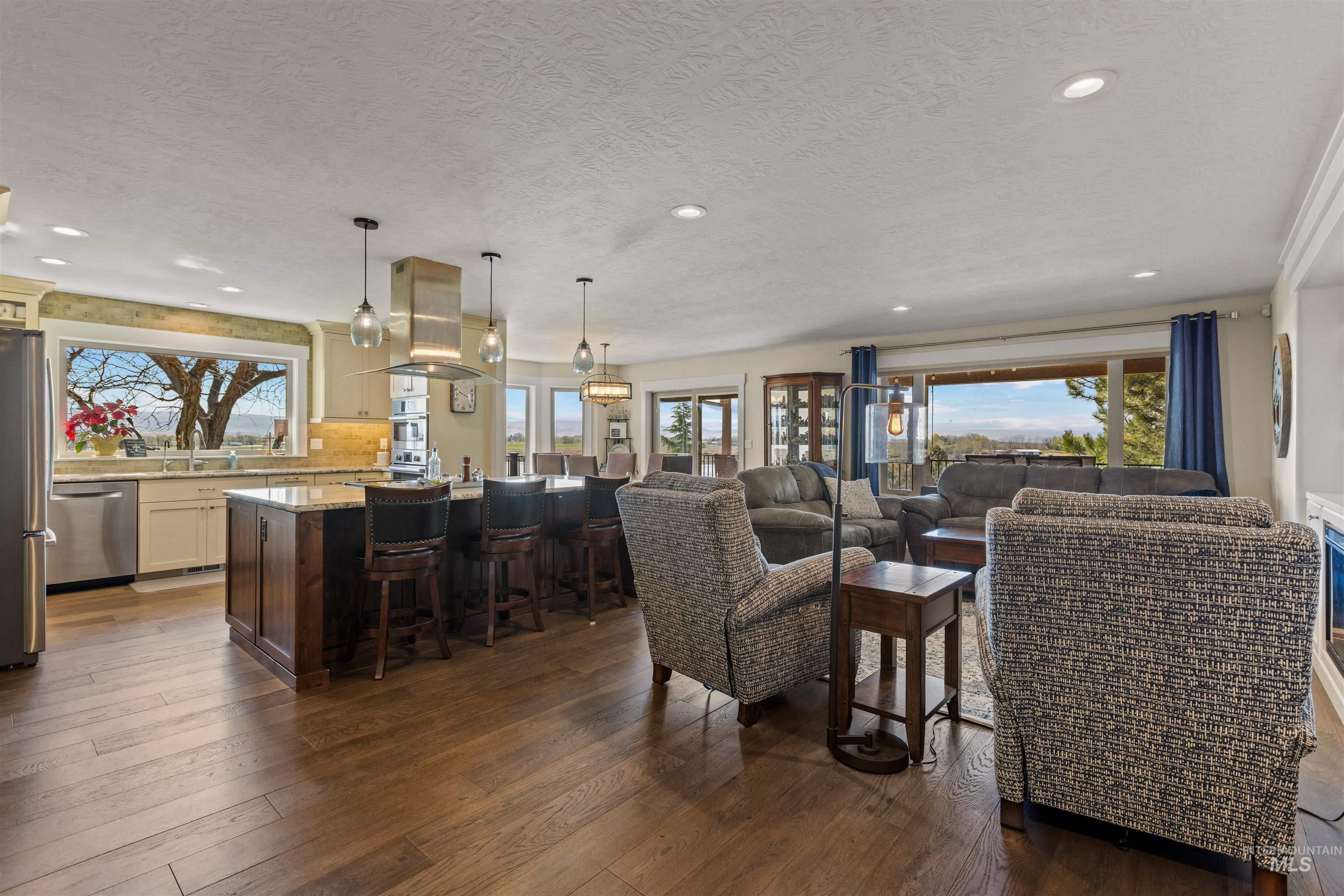 20796 Lowell Road, Caldwell, Idaho 83607, 4 Bedrooms, 3 Bathrooms, Residential For Sale, Price $1,685,000,MLS 98991984