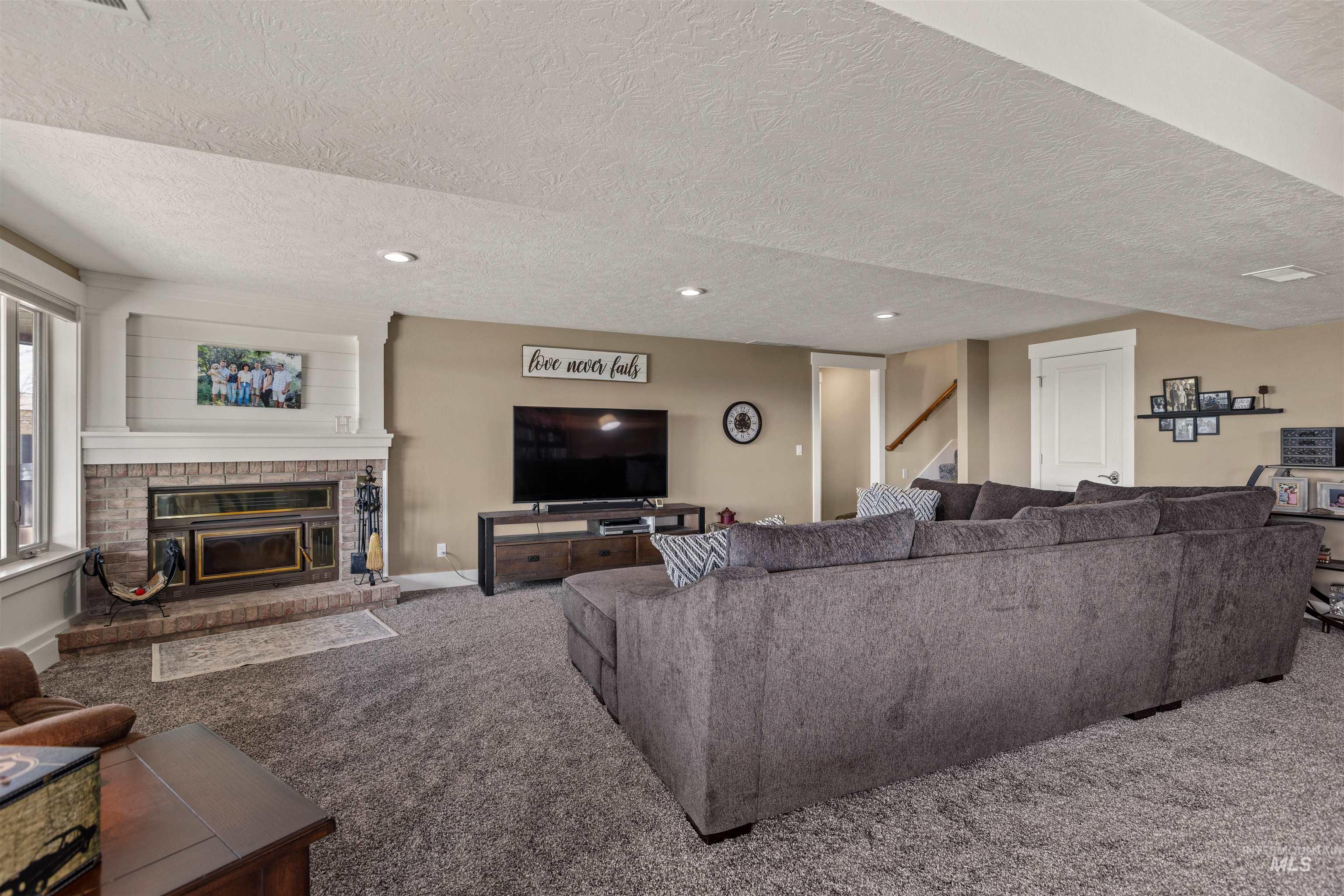 20796 Lowell Road, Caldwell, Idaho 83607, 4 Bedrooms, 3 Bathrooms, Residential For Sale, Price $1,685,000,MLS 98991984