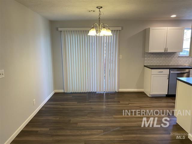 453 S S White Cloud Dr, Boise, Idaho 83709, 2 Bedrooms, 2 Bathrooms, Residential Income For Sale, Price $649,900,MLS 98991986