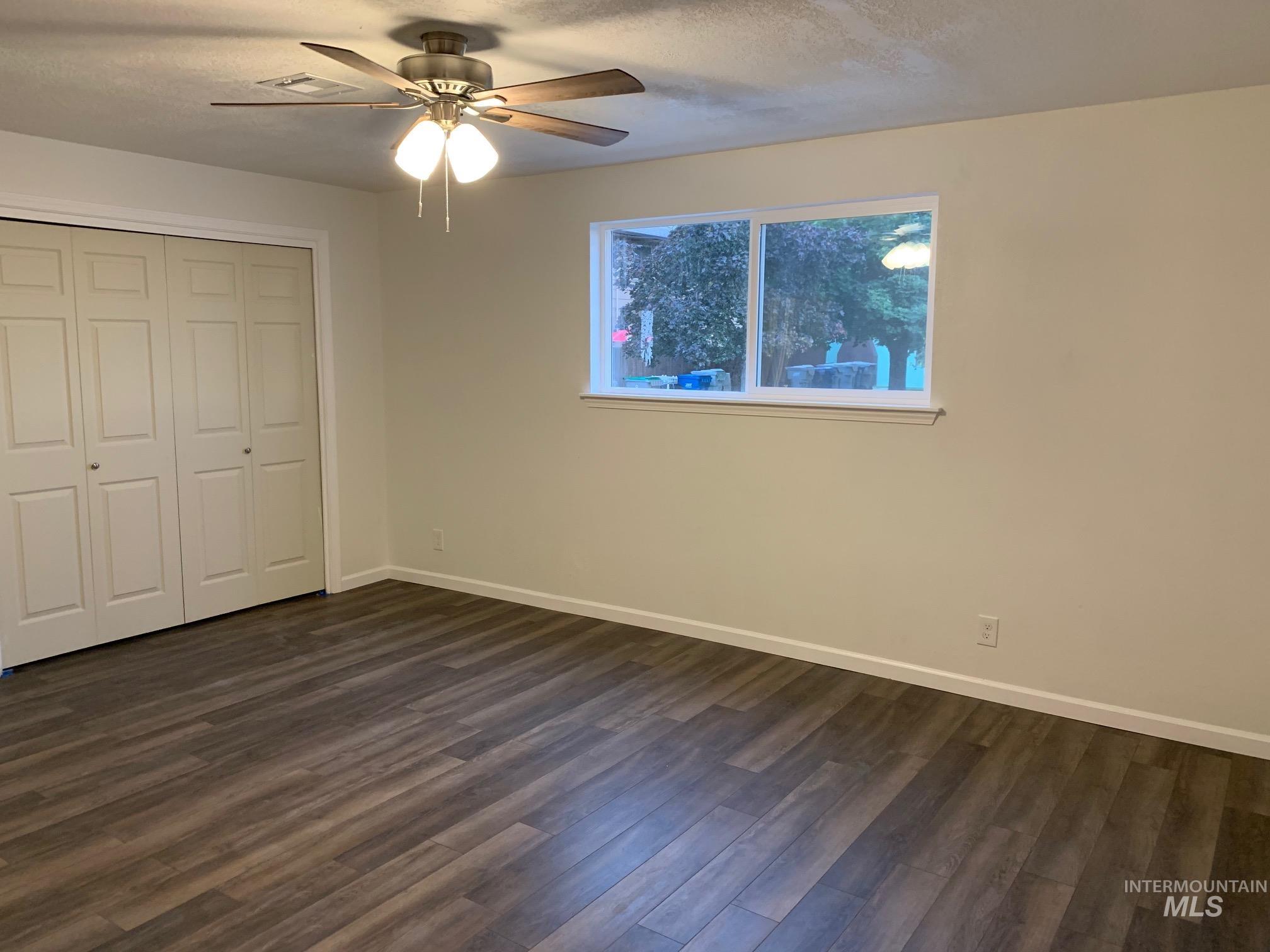 453 S S White Cloud Dr, Boise, Idaho 83709, 2 Bedrooms, 2 Bathrooms, Residential Income For Sale, Price $649,900,MLS 98991986