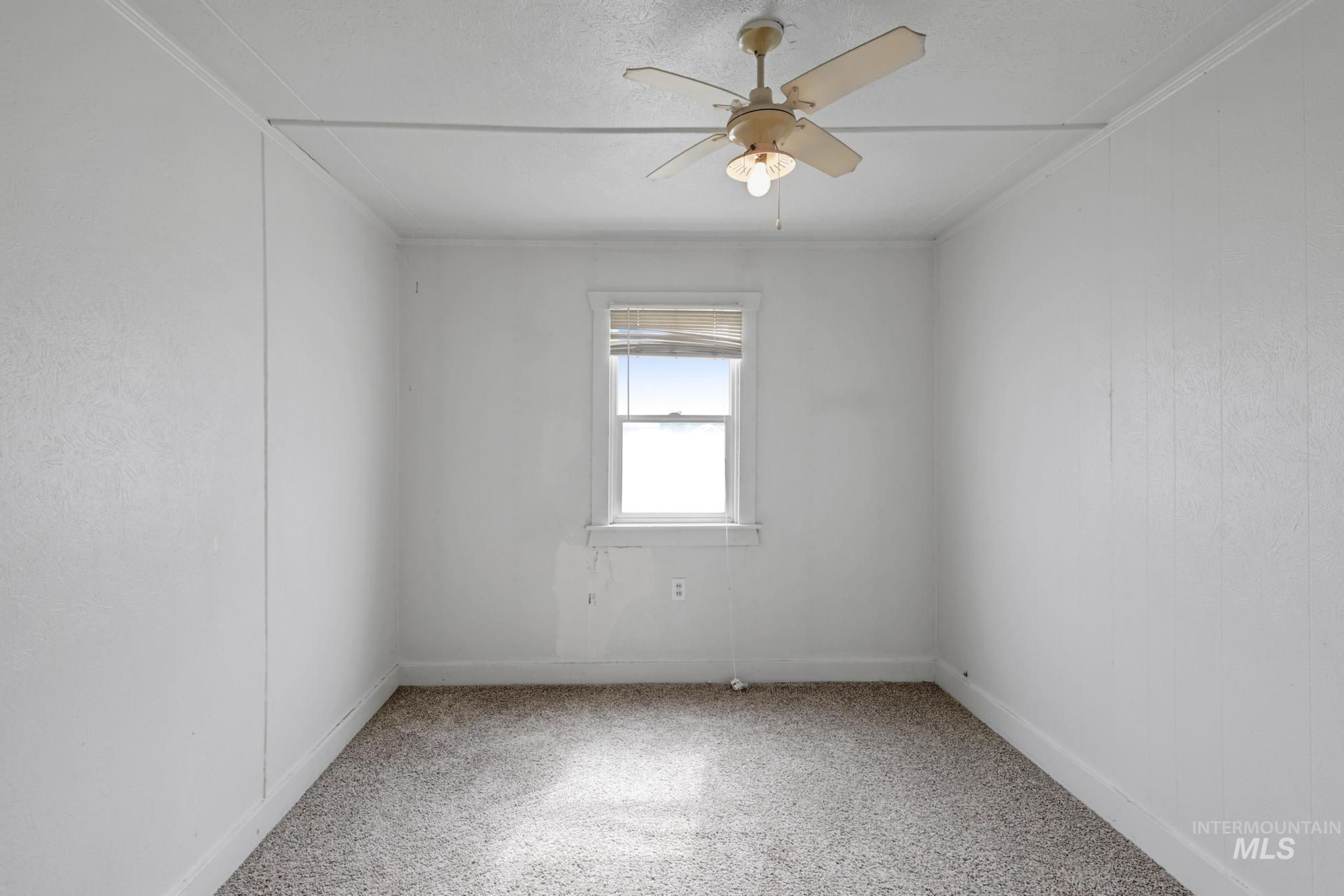1501 Hansen Ave, Burley, Idaho 83318, 2 Bedrooms, 1 Bathroom, Residential For Sale, Price $220,000,MLS 98991990