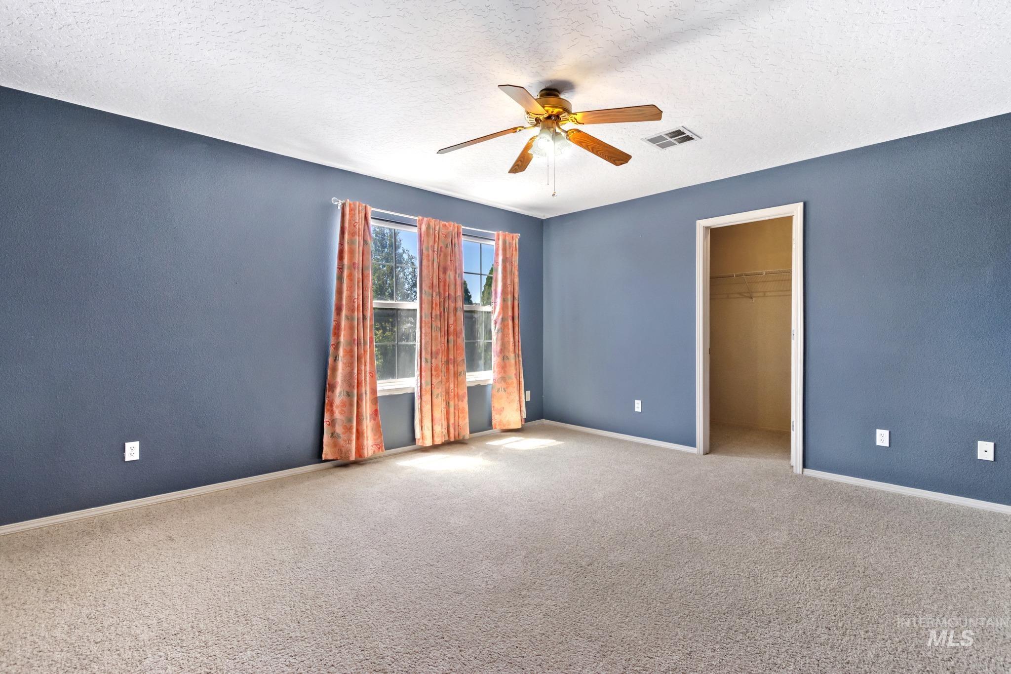 8056 E McKenzre St, Nampa, Idaho 83687, 4 Bedrooms, 2.5 Bathrooms, Residential For Sale, Price $524,000, 98991992