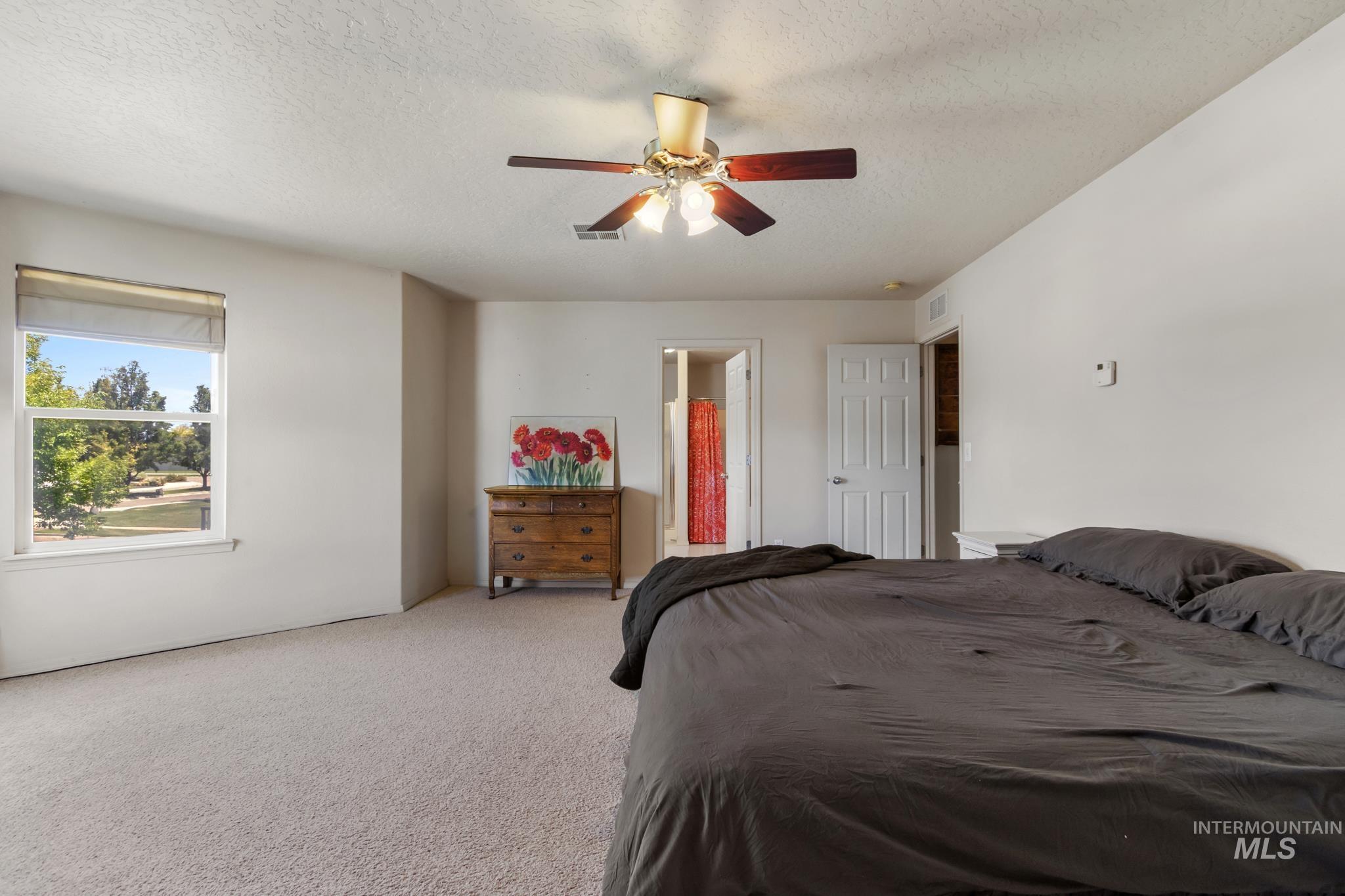 8056 E McKenzre St, Nampa, Idaho 83687, 4 Bedrooms, 2.5 Bathrooms, Residential For Sale, Price $524,000, 98991992