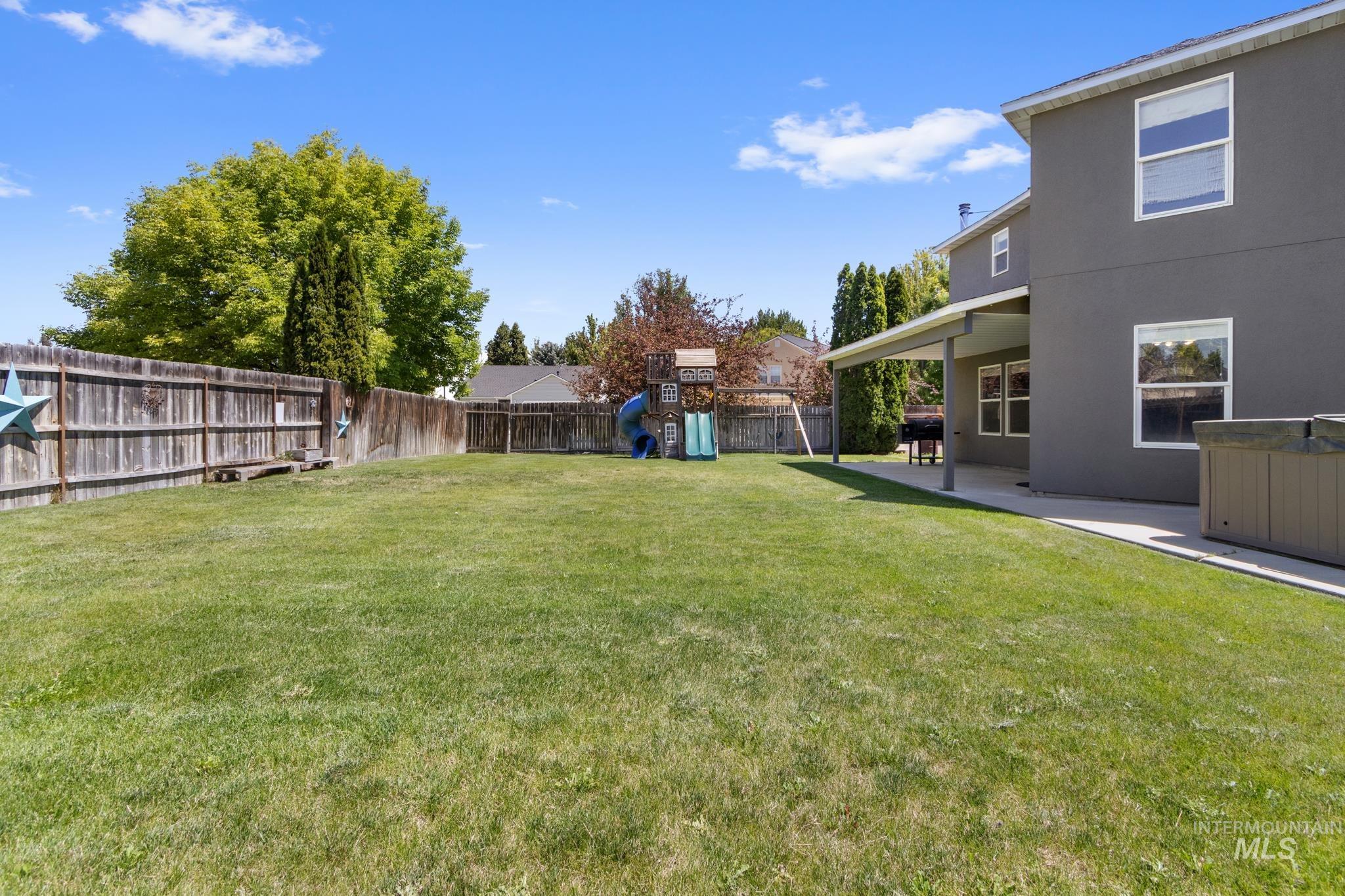 8056 E McKenzre St, Nampa, Idaho 83687, 4 Bedrooms, 2.5 Bathrooms, Residential For Sale, Price $524,000, 98991992