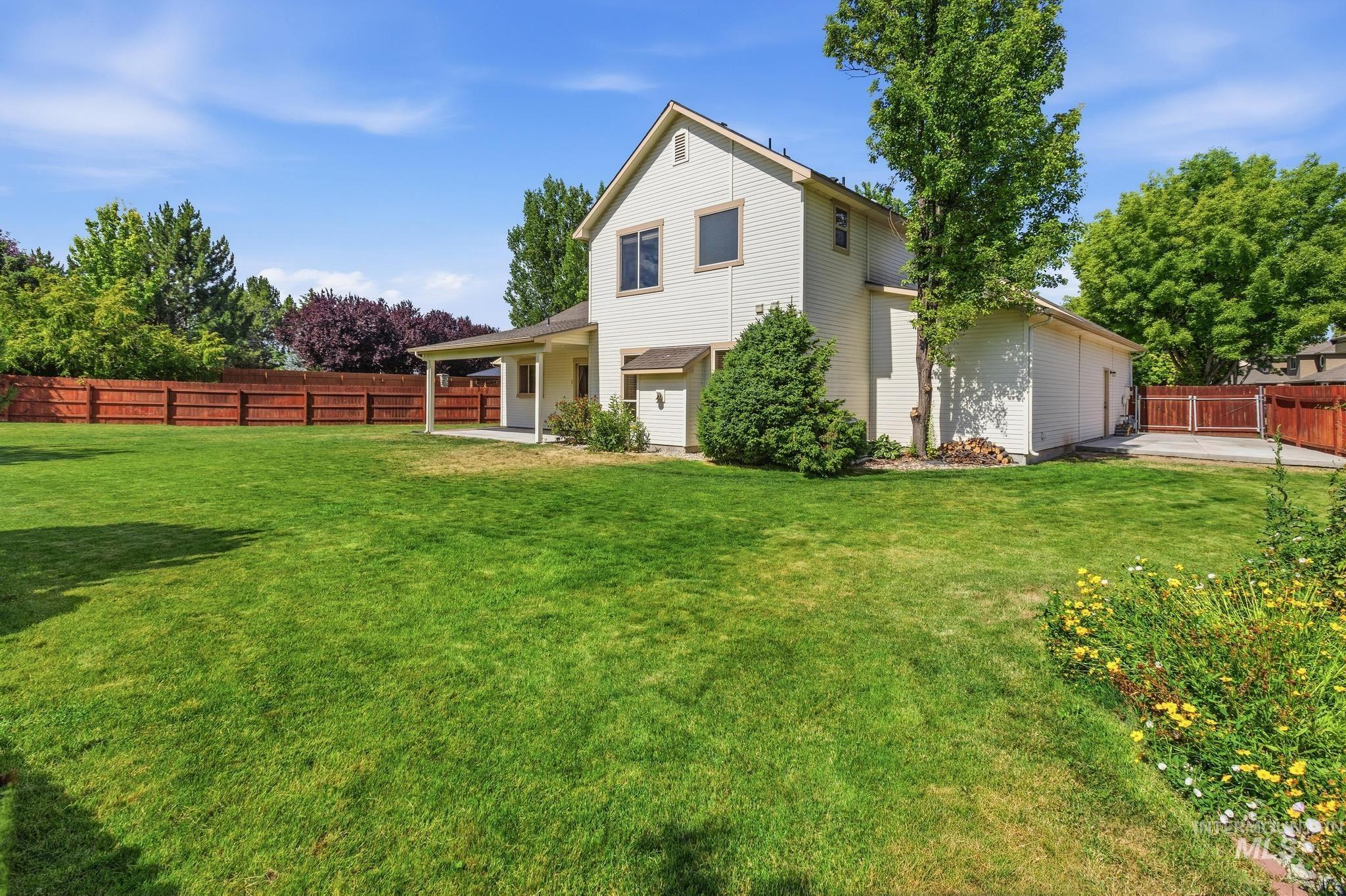 1491 S Millstream Ct, Nampa, Idaho 83686, 4 Bedrooms, 3 Bathrooms, Residential For Sale, Price $489,990,MLS 98991994
