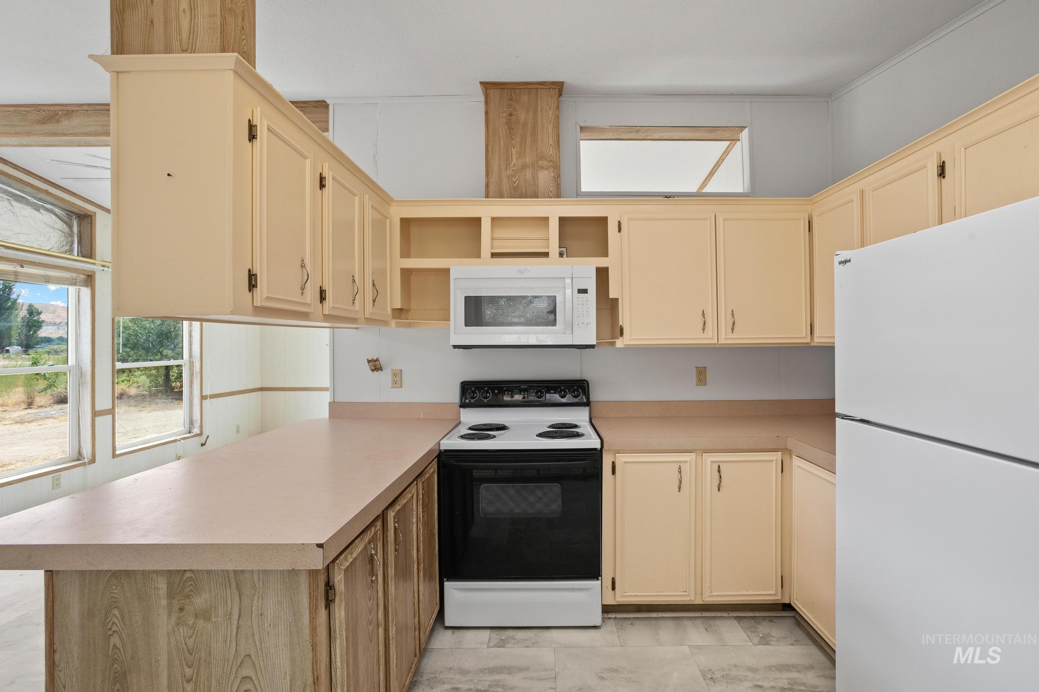 3680 S Mill Rd, Emmett, Idaho 83617, 2 Bedrooms, 2 Bathrooms, Residential For Sale, Price $449,900,MLS 98991996