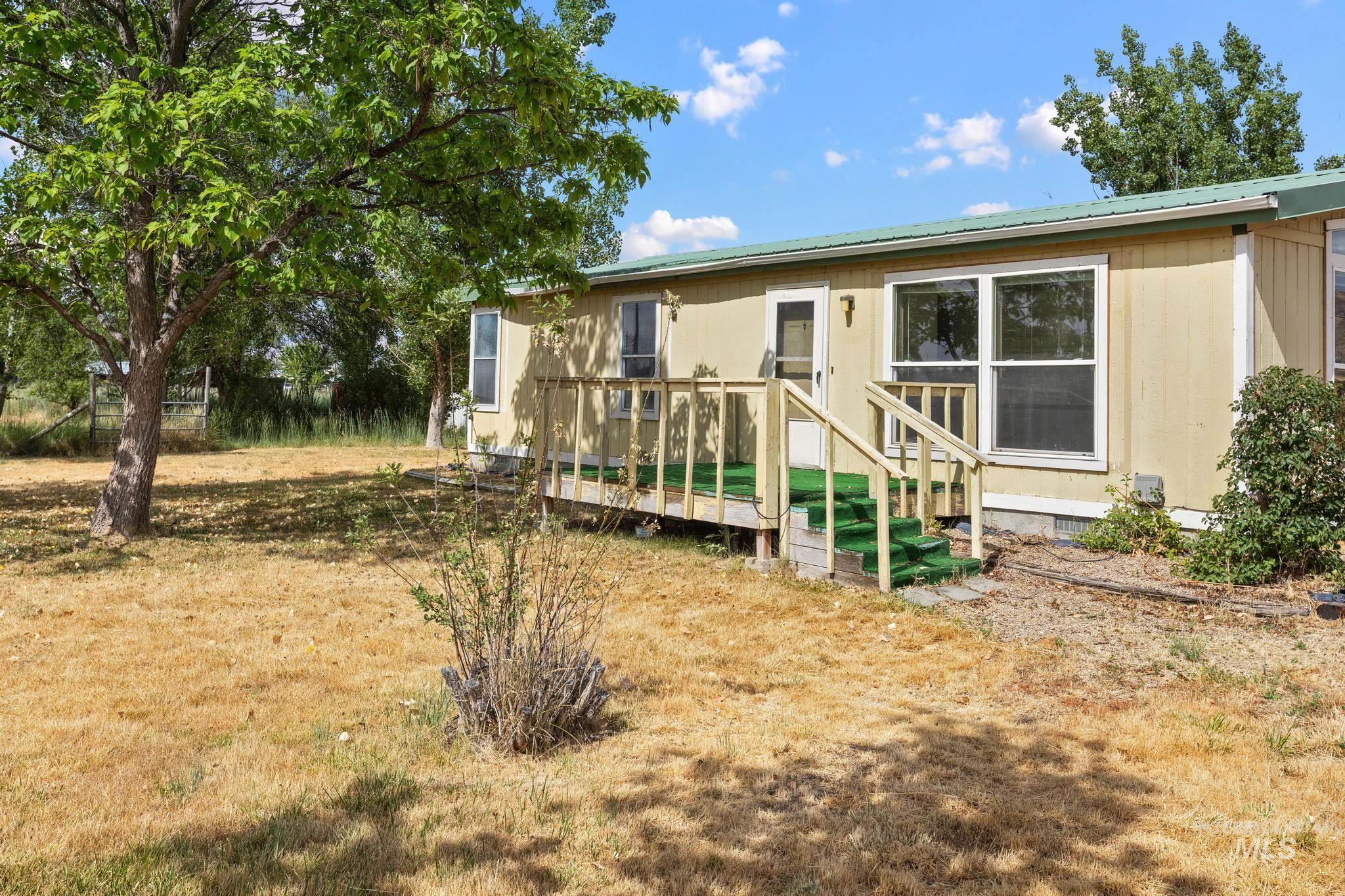 3680 S Mill Rd, Emmett, Idaho 83617, 2 Bedrooms, 2 Bathrooms, Residential For Sale, Price $449,900,MLS 98991996