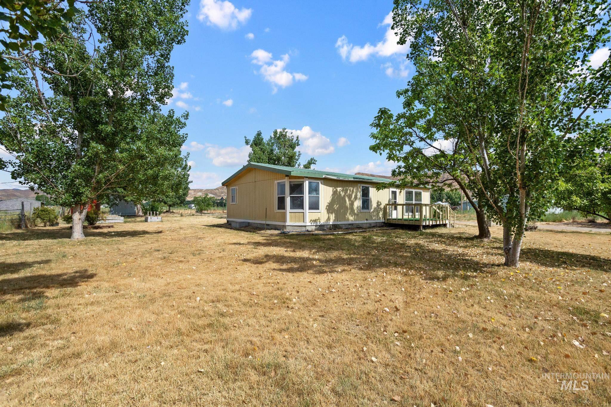3680 S Mill Rd, Emmett, Idaho 83617, 2 Bedrooms, 2 Bathrooms, Residential For Sale, Price $449,900,MLS 98991996