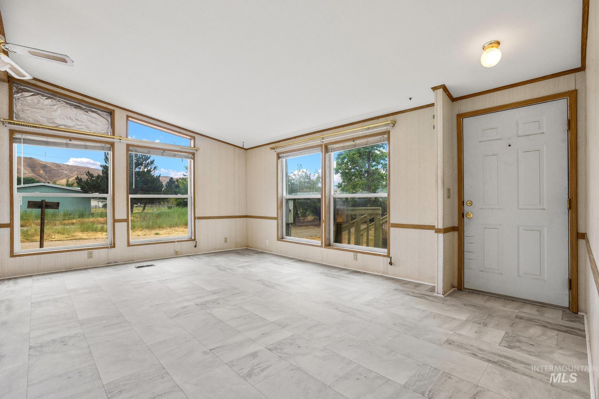 3680 S Mill Rd, Emmett, Idaho 83617, 2 Bedrooms, 2 Bathrooms, Residential For Sale, Price $449,900,MLS 98991996