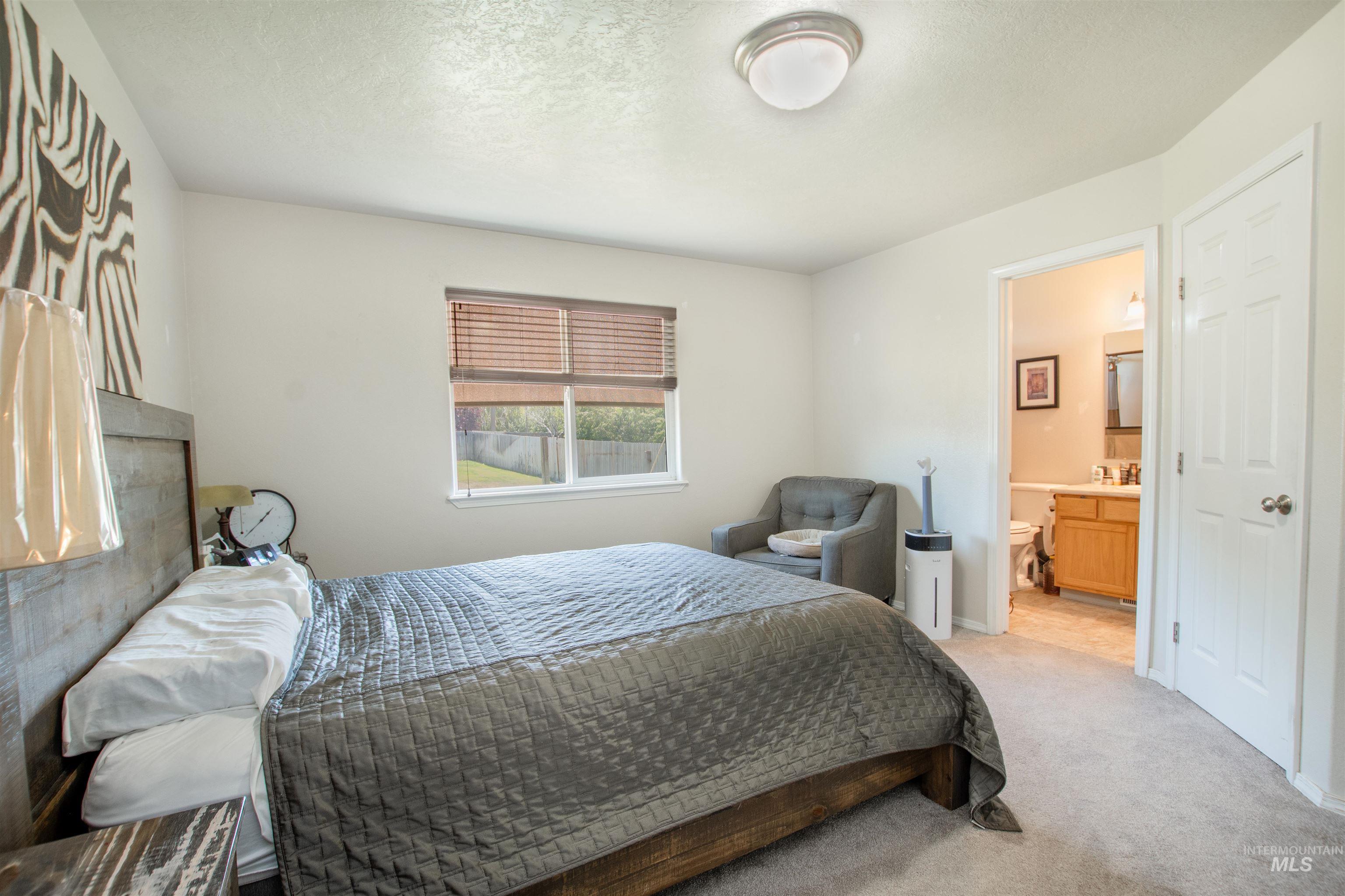 625 Mulberry Loop, Nampa, Idaho 83686, 4 Bedrooms, 2 Bathrooms, Residential For Sale, Price $399,900,MLS 98991998
