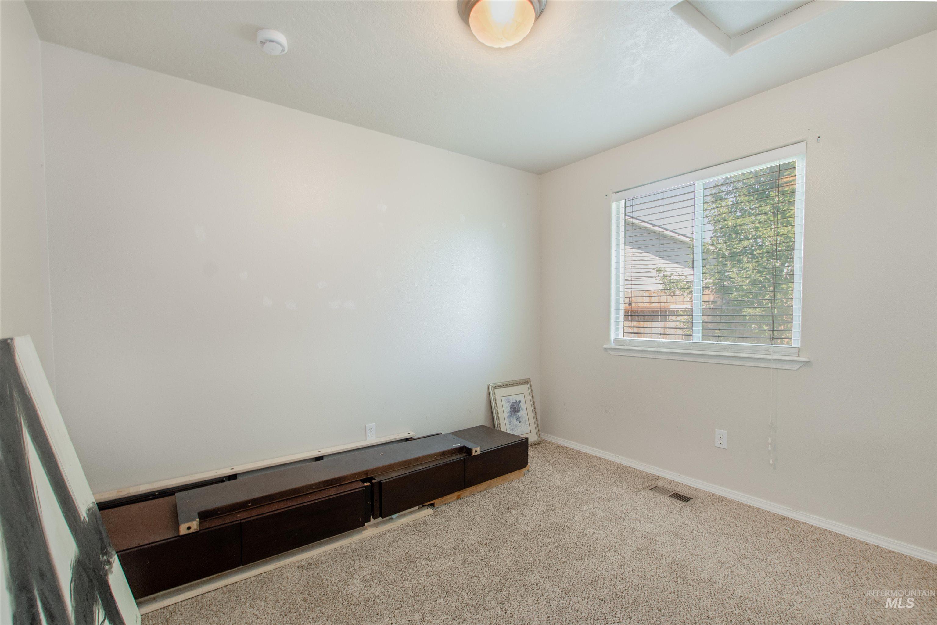 625 Mulberry Loop, Nampa, Idaho 83686, 4 Bedrooms, 2 Bathrooms, Residential For Sale, Price $399,900,MLS 98991998