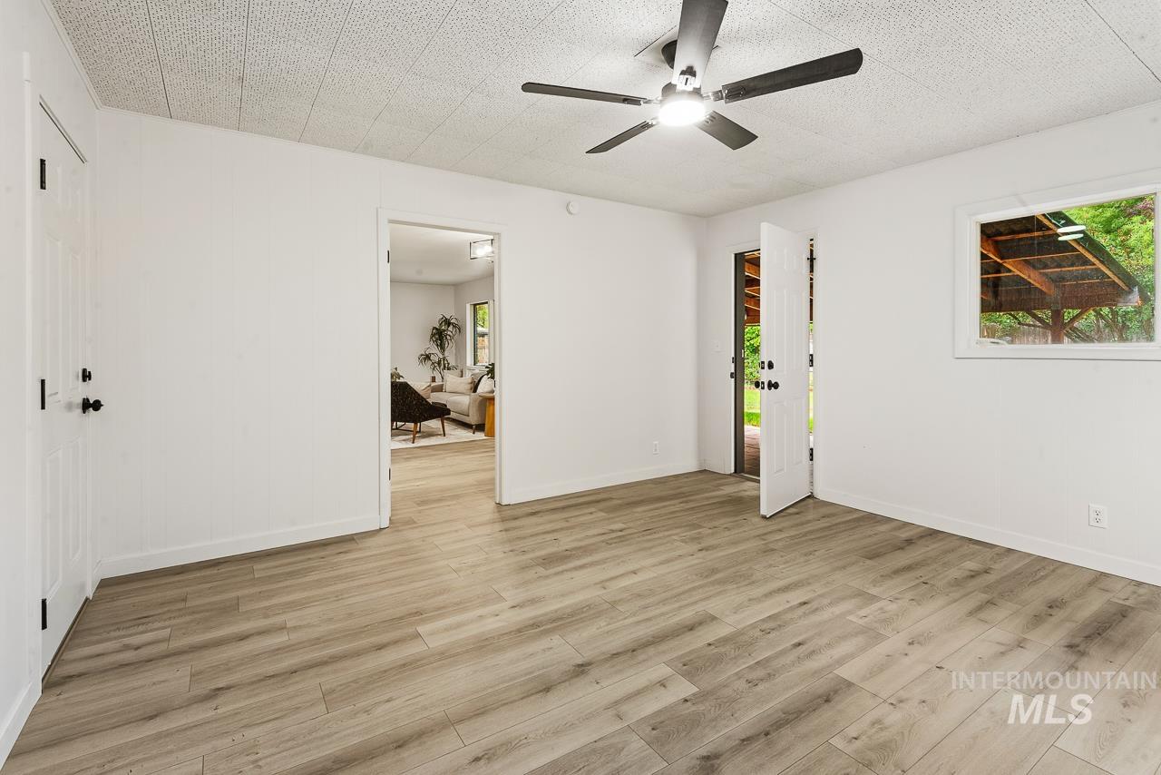 2110 S Broadmoor Dr, Boise, Idaho 83705, 3 Bedrooms, 1.5 Bathrooms, Residential For Sale, Price $500,000,MLS 98991999