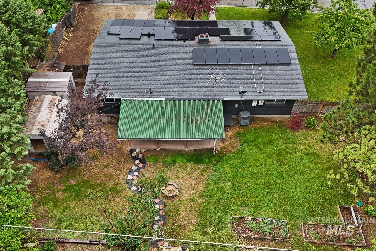2110 S Broadmoor Dr, Boise, Idaho 83705, 3 Bedrooms, 1.5 Bathrooms, Residential For Sale, Price $500,000,MLS 98991999