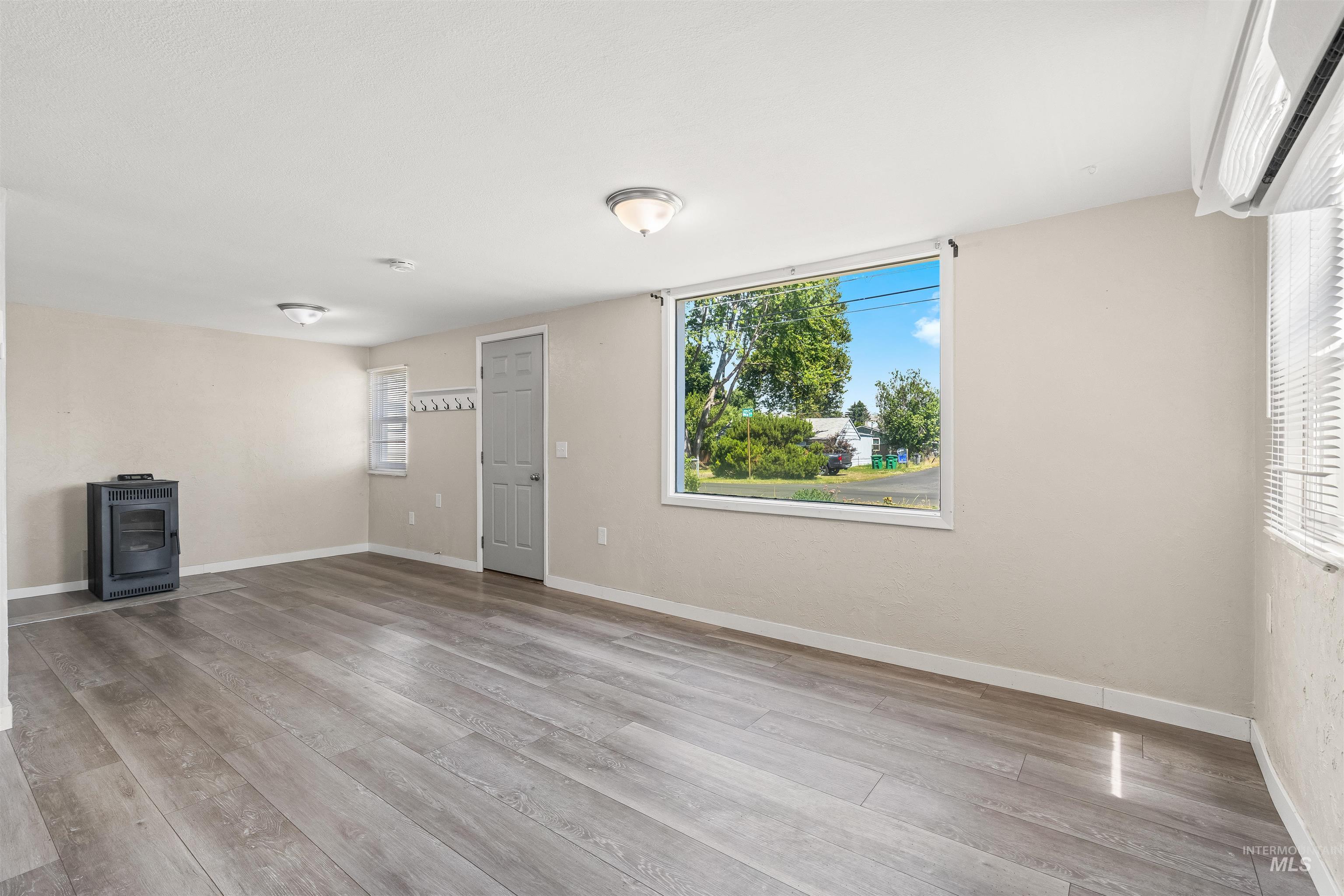 832 Linden Ave, Lewiston, Idaho 83501, 3 Bedrooms, 1 Bathroom, Residential For Sale, Price $345,000,MLS 98992000