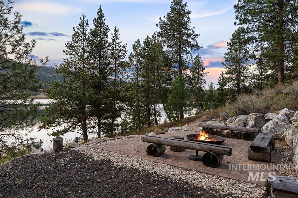 305 Blackhawk Lake Dr., McCall, Idaho 83638, 6 Bedrooms, 4 Bathrooms, Residential For Sale, Price $3,999,000, 98992005