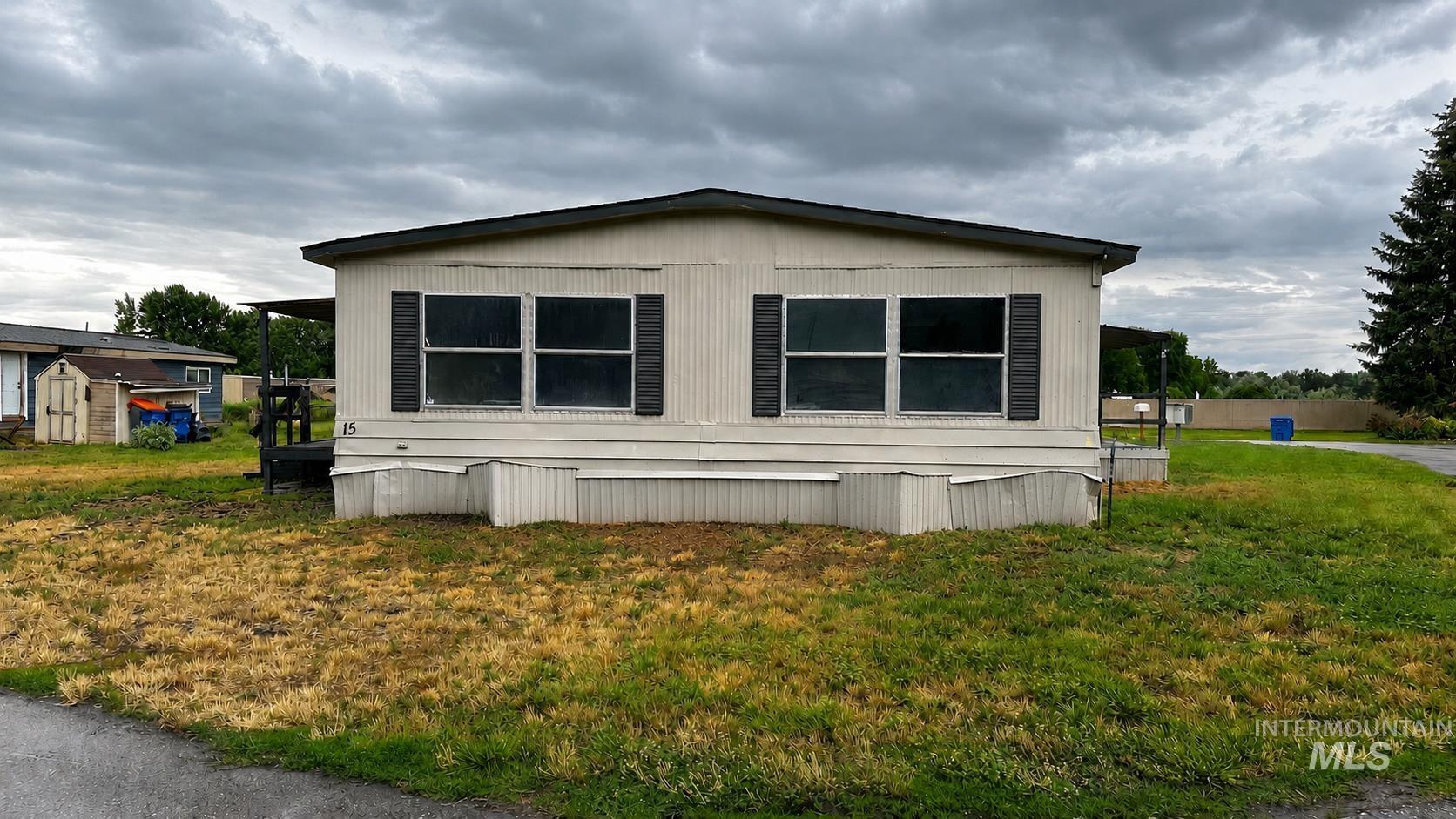 1200 Artesian Rd #15, Eagle, Idaho 83616, 3 Bedrooms, 2 Bathrooms, Residential For Sale, Price $65,000,MLS 98992006