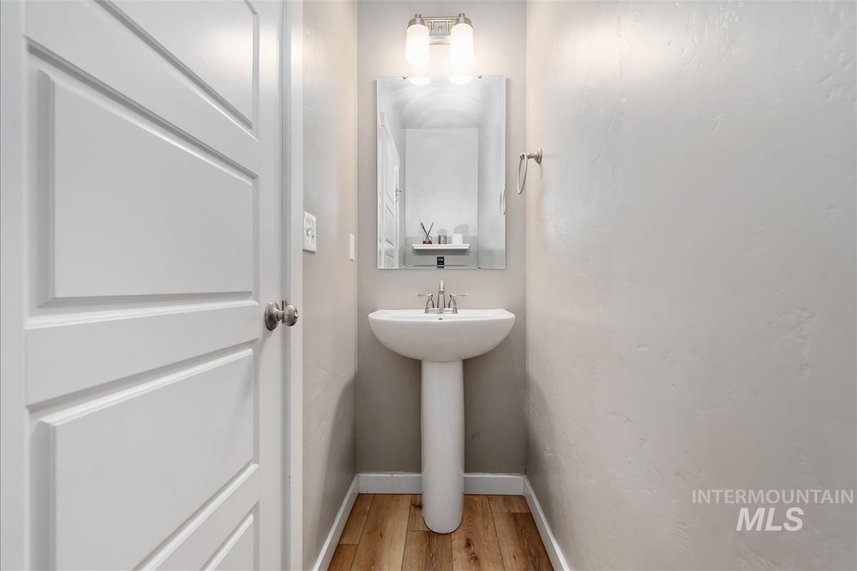 12116 W Ardyce Street, Boise, Idaho 83713, 5 Bedrooms, 2.5 Bathrooms, Residential For Sale, Price $545,000,MLS 98992008