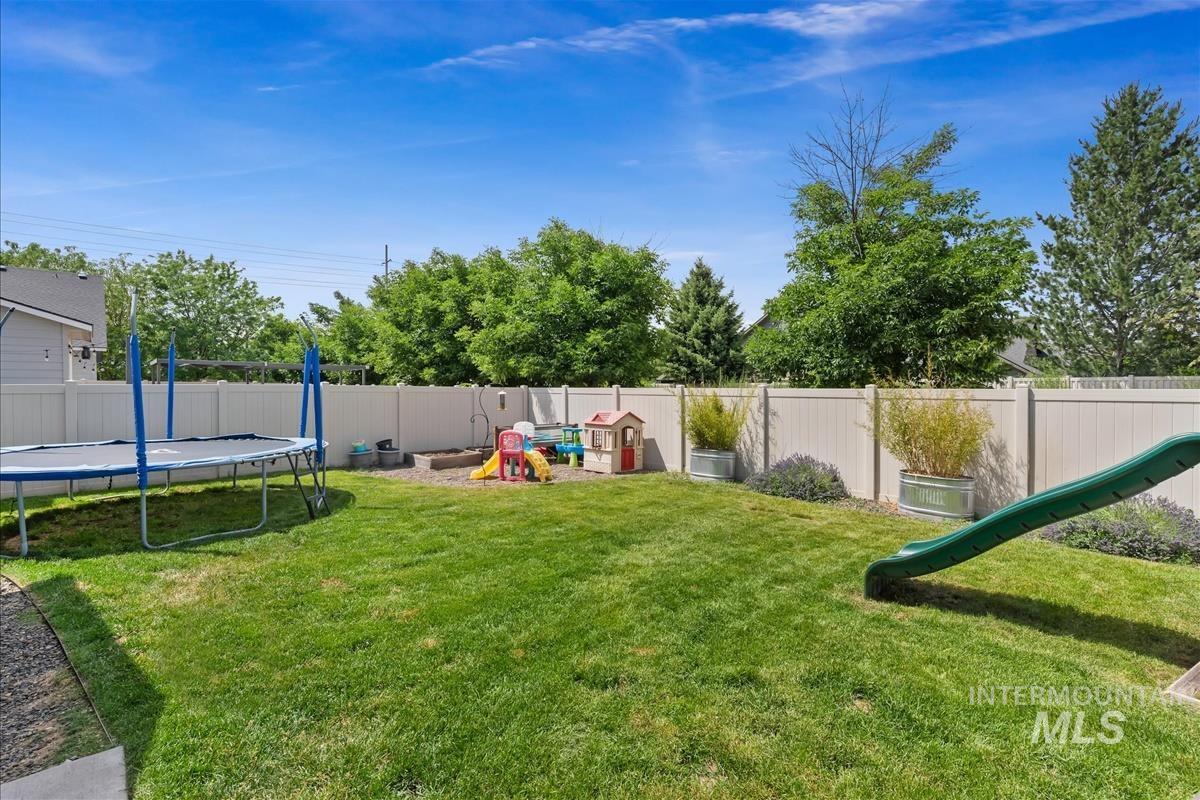 12116 W Ardyce Street, Boise, Idaho 83713, 5 Bedrooms, 2.5 Bathrooms, Residential For Sale, Price $545,000,MLS 98992008