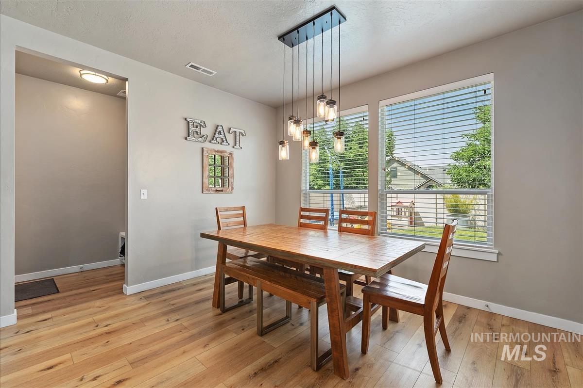 12116 W Ardyce Street, Boise, Idaho 83713, 5 Bedrooms, 2.5 Bathrooms, Residential For Sale, Price $545,000,MLS 98992008