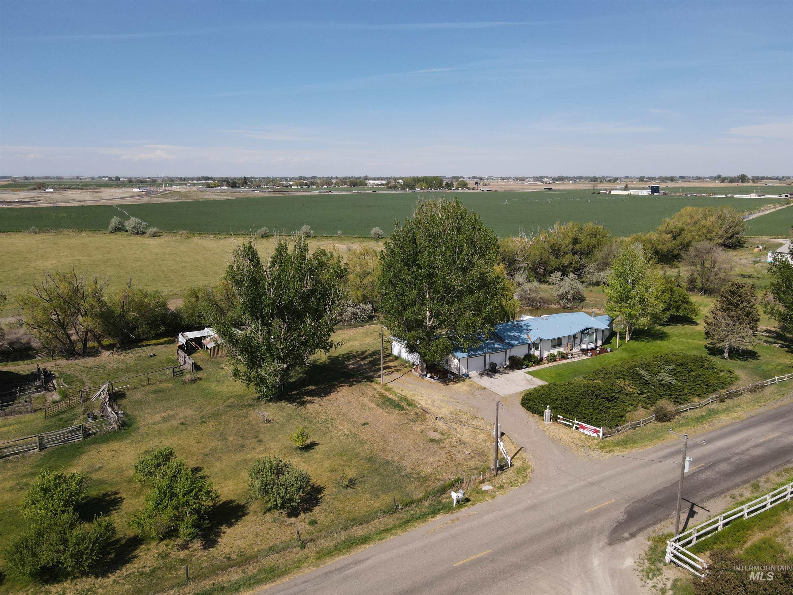 340 W 400 S, Heyburn, Idaho 83336, 3 Bedrooms, 3 Bathrooms, Residential For Sale, Price $640,000,MLS 98992009