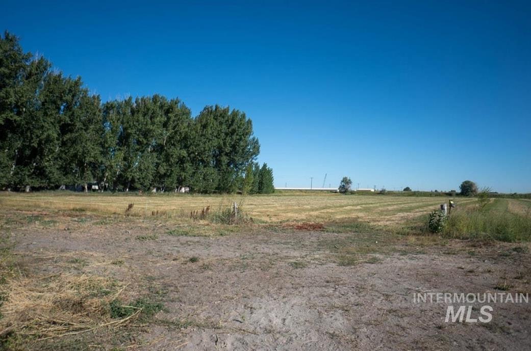 340 W 400 S, Heyburn, Idaho 83336, 3 Bedrooms, 3 Bathrooms, Residential For Sale, Price $640,000,MLS 98992009