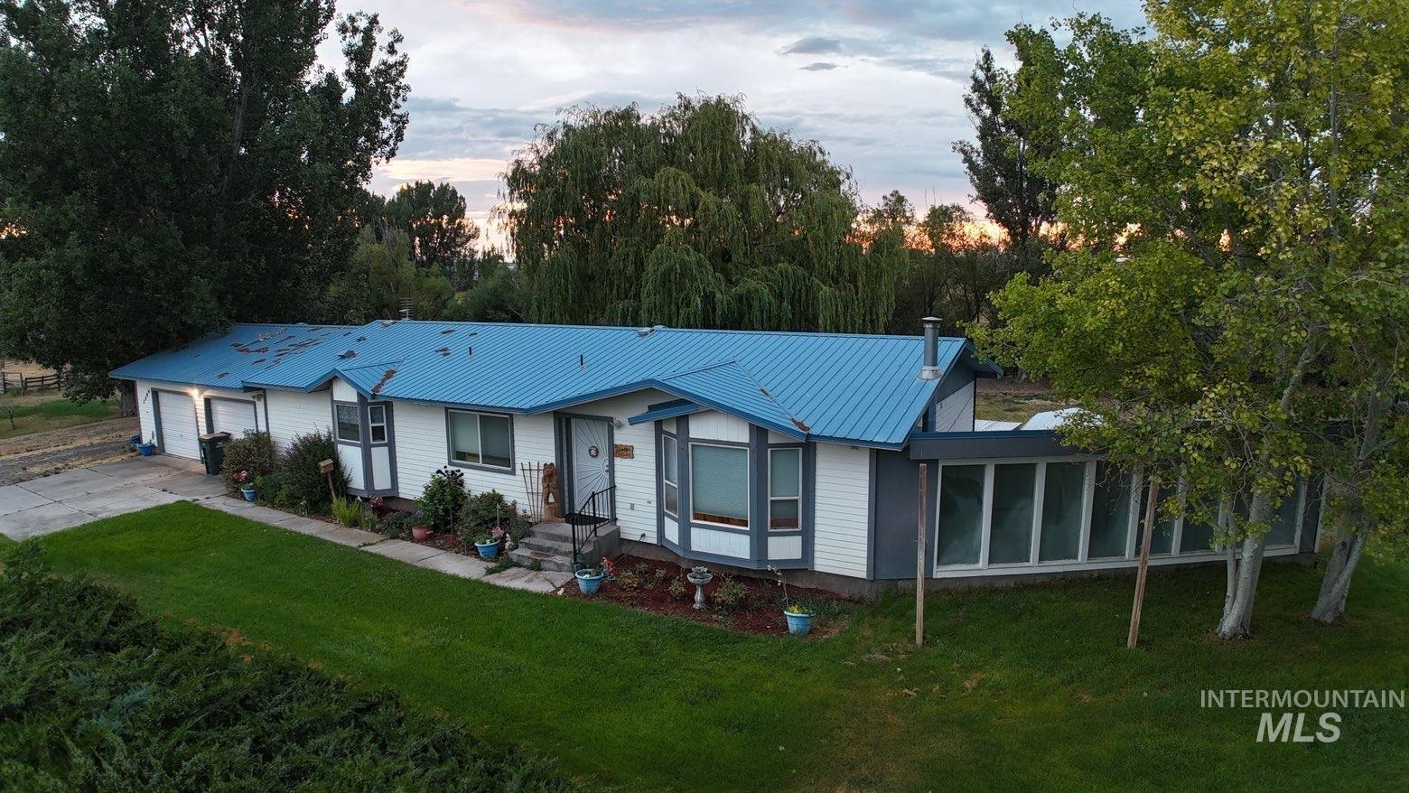 340 W 400 S, Heyburn, Idaho 83336, 3 Bedrooms, 3 Bathrooms, Residential For Sale, Price $640,000,MLS 98992009