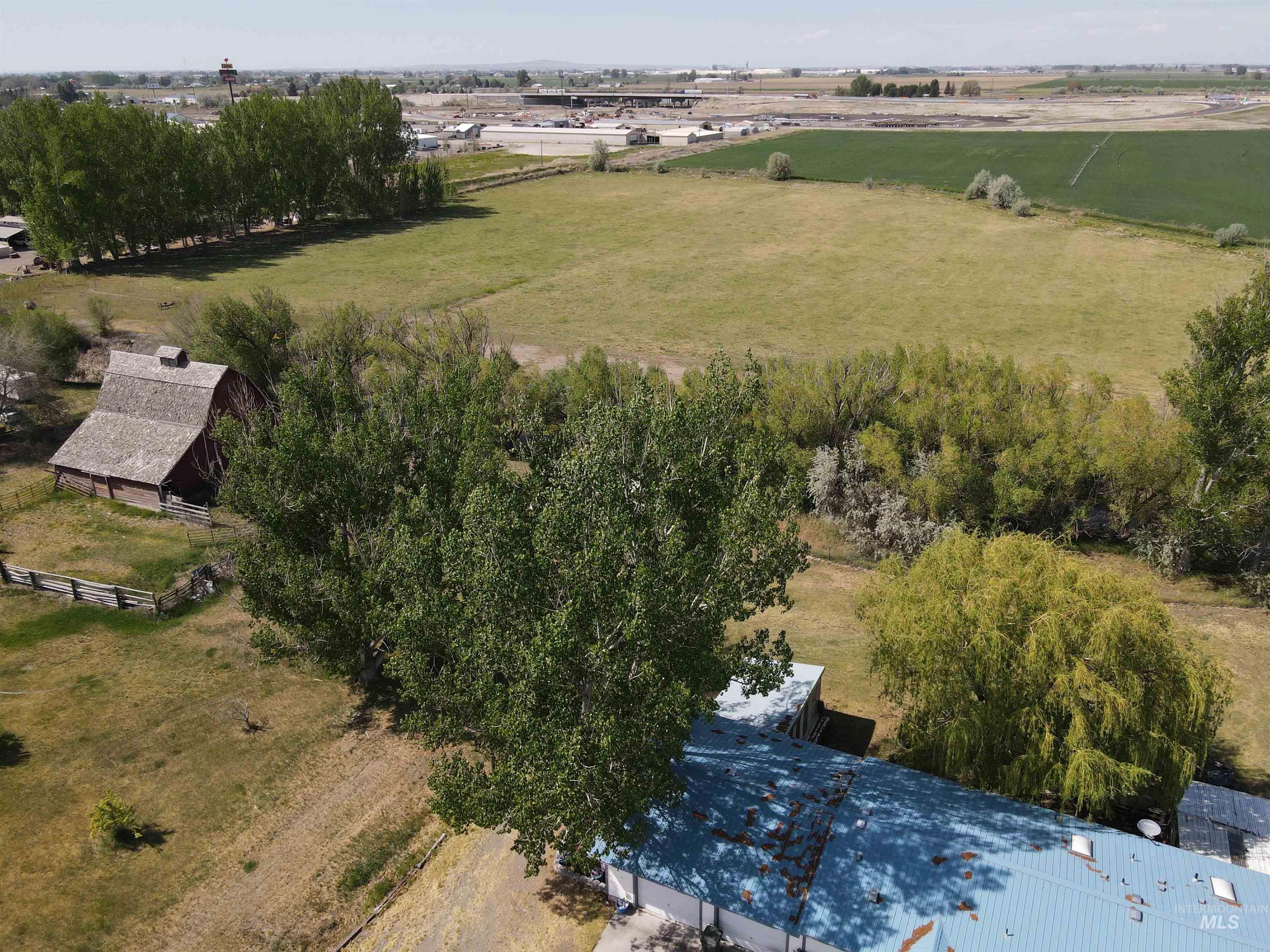 340 W 400 S, Heyburn, Idaho 83336, 3 Bedrooms, 3 Bathrooms, Residential For Sale, Price $640,000,MLS 98992009