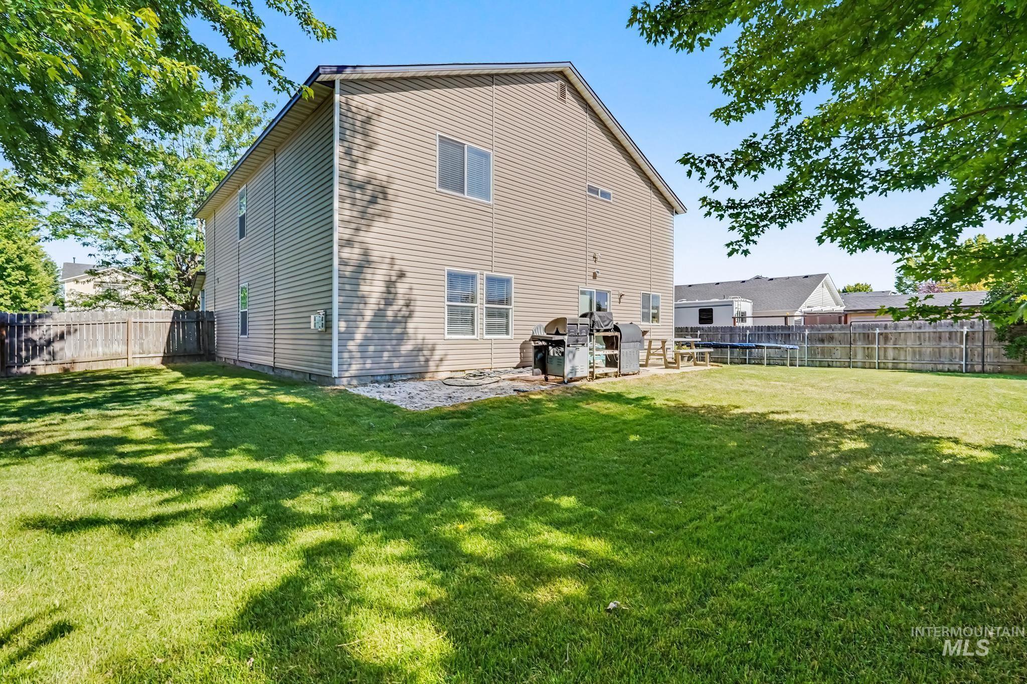 675 Gateway, Middleton, Idaho 83644, 5 Bedrooms, 2.5 Bathrooms, Residential For Sale, Price $579,900,MLS 98992010
