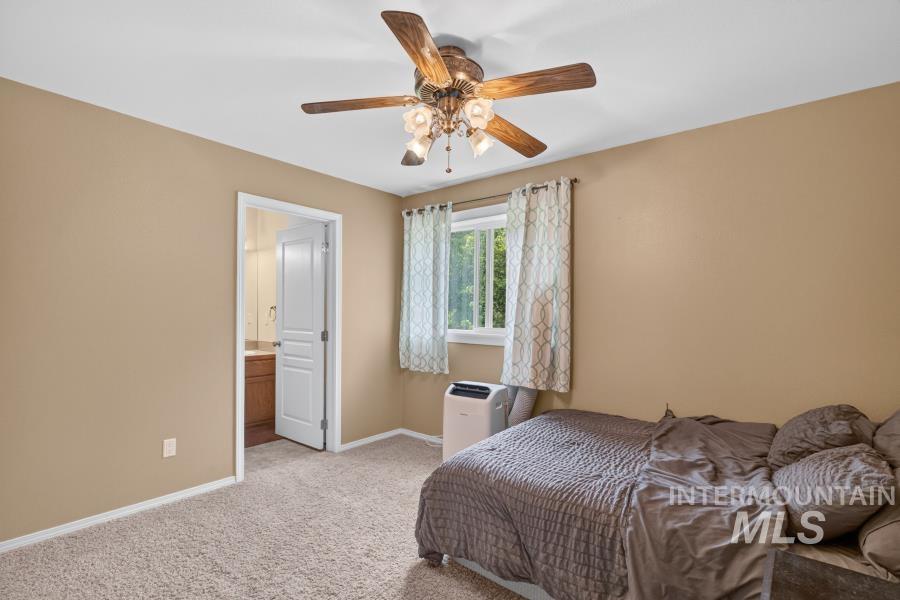 1337 Bristol Rd, Moscow, Idaho 83843, 2 Bedrooms, 2.5 Bathrooms, Residential For Sale, Price $325,000,MLS 98992011
