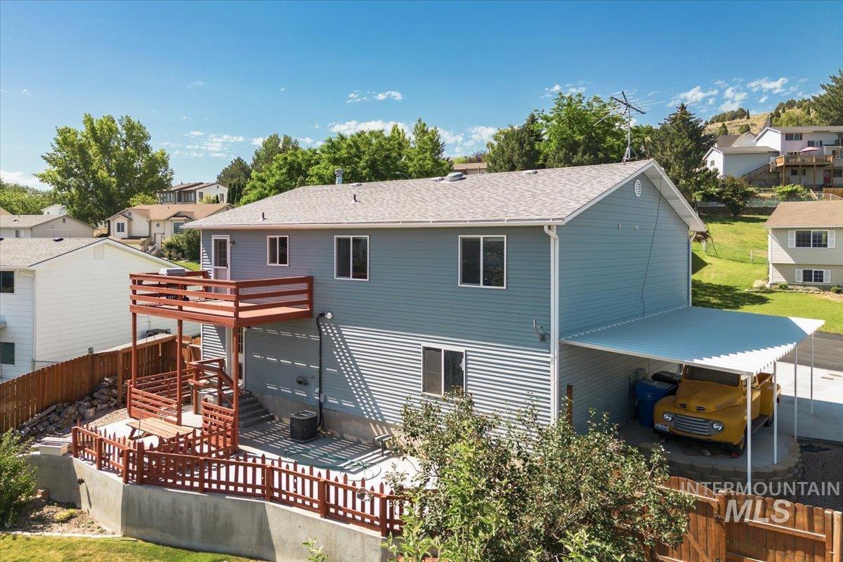 1036 Camas Ln, Pocatello, Idaho 83204, 3 Bedrooms, 3 Bathrooms, Residential For Sale, Price $349,000, 98992014