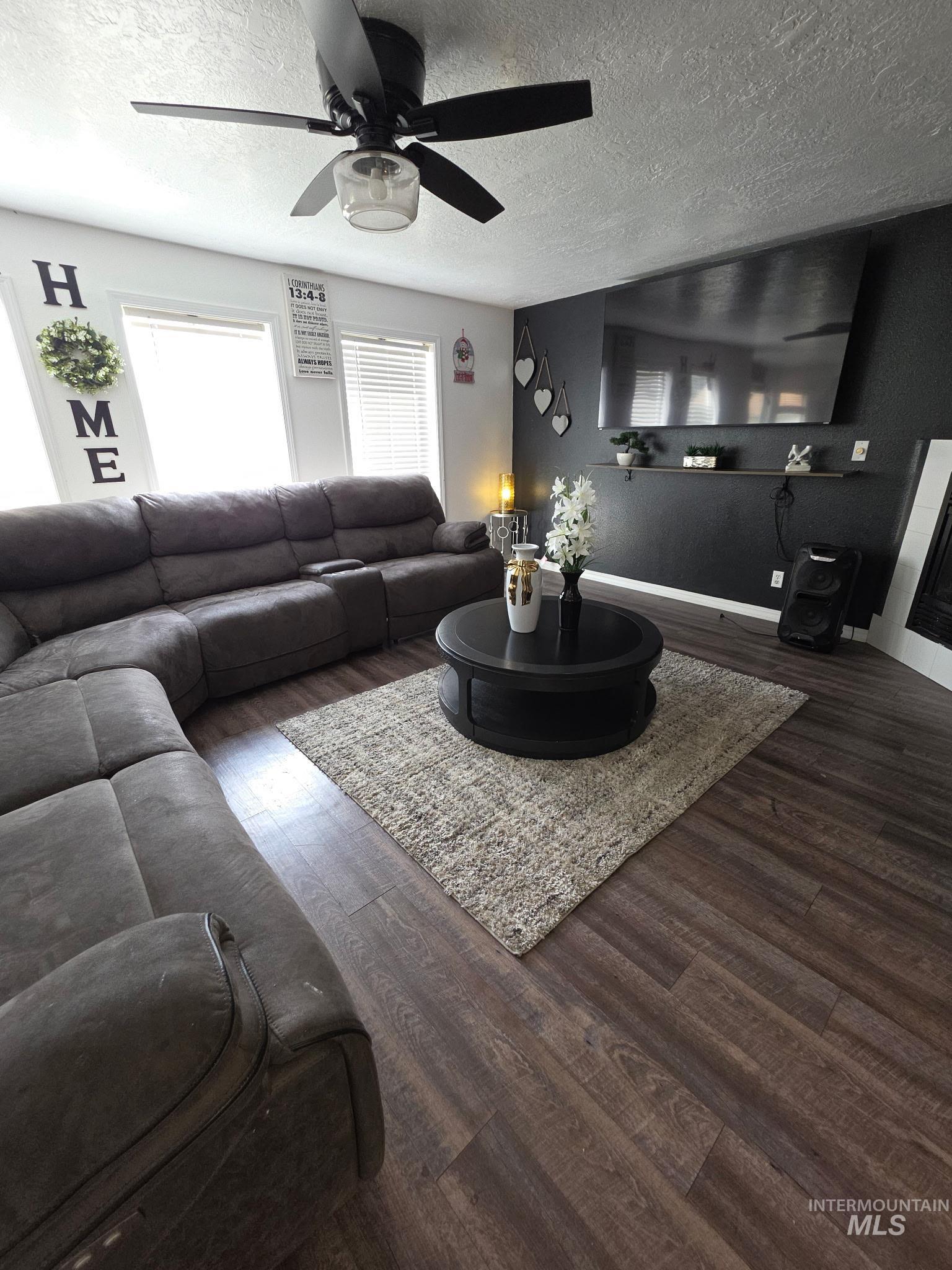 930 N 14th E, Mountain Home, Idaho 83647, 4 Bedrooms, 2.5 Bathrooms, Residential For Sale, Price $415,000,MLS 98992015